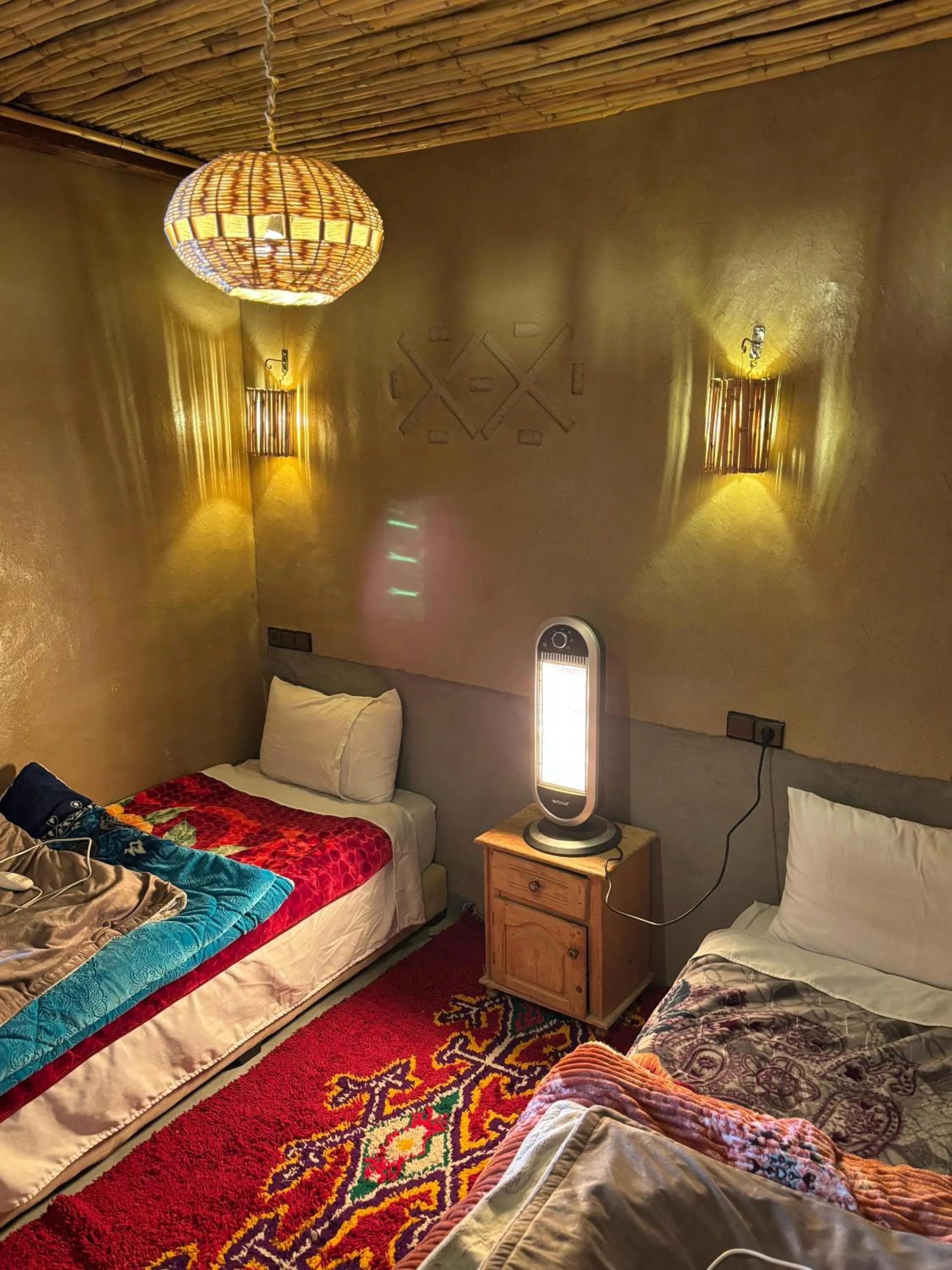 Bed in Auberge restaurant Afoud