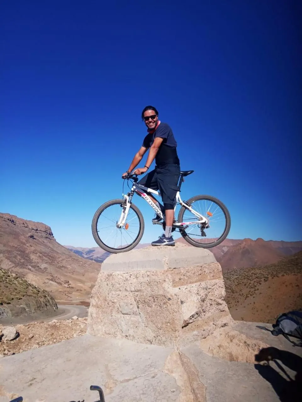 Cycling in Auberge restaurant Afoud