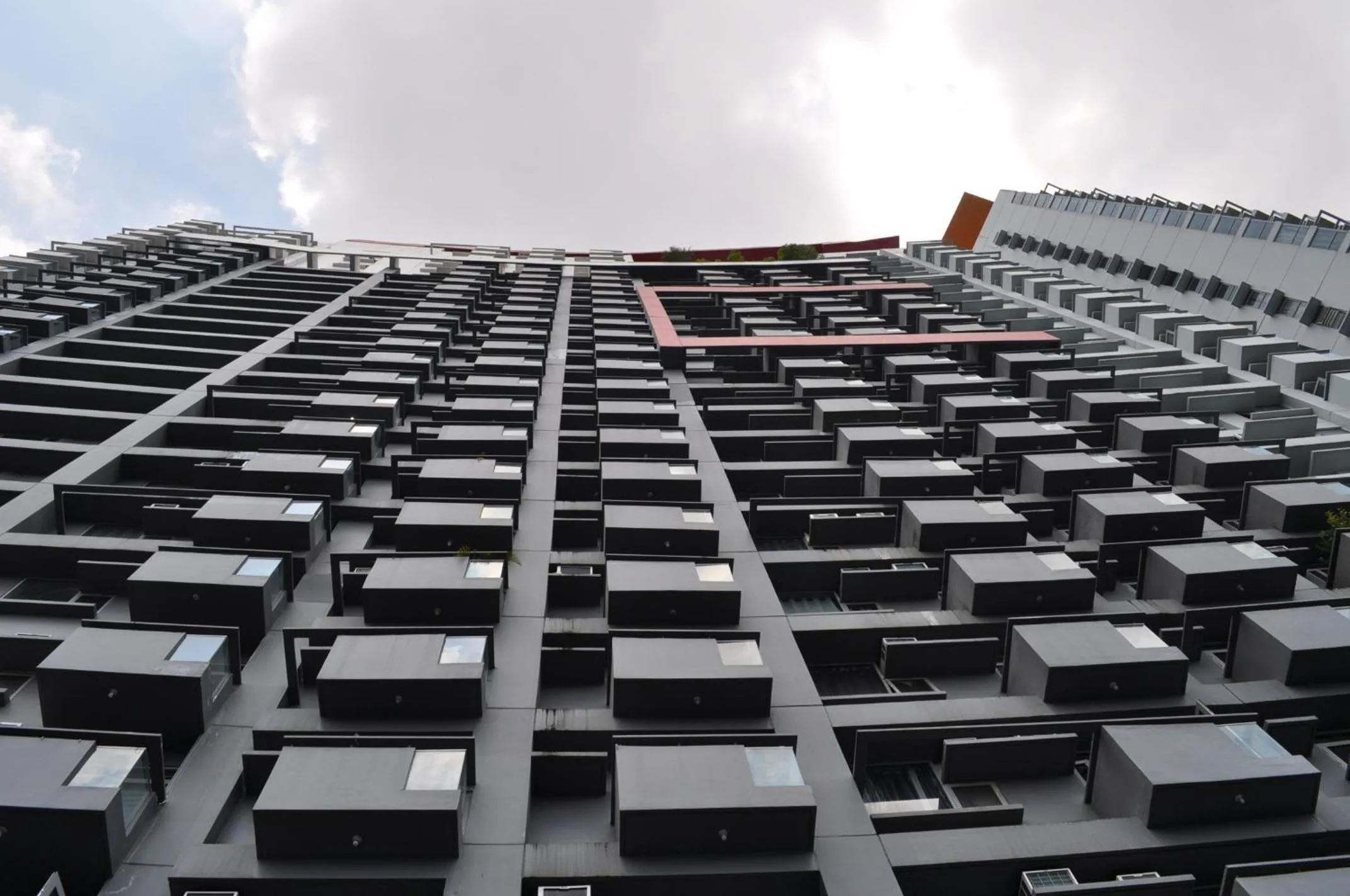 Property building in Casa De Camelina