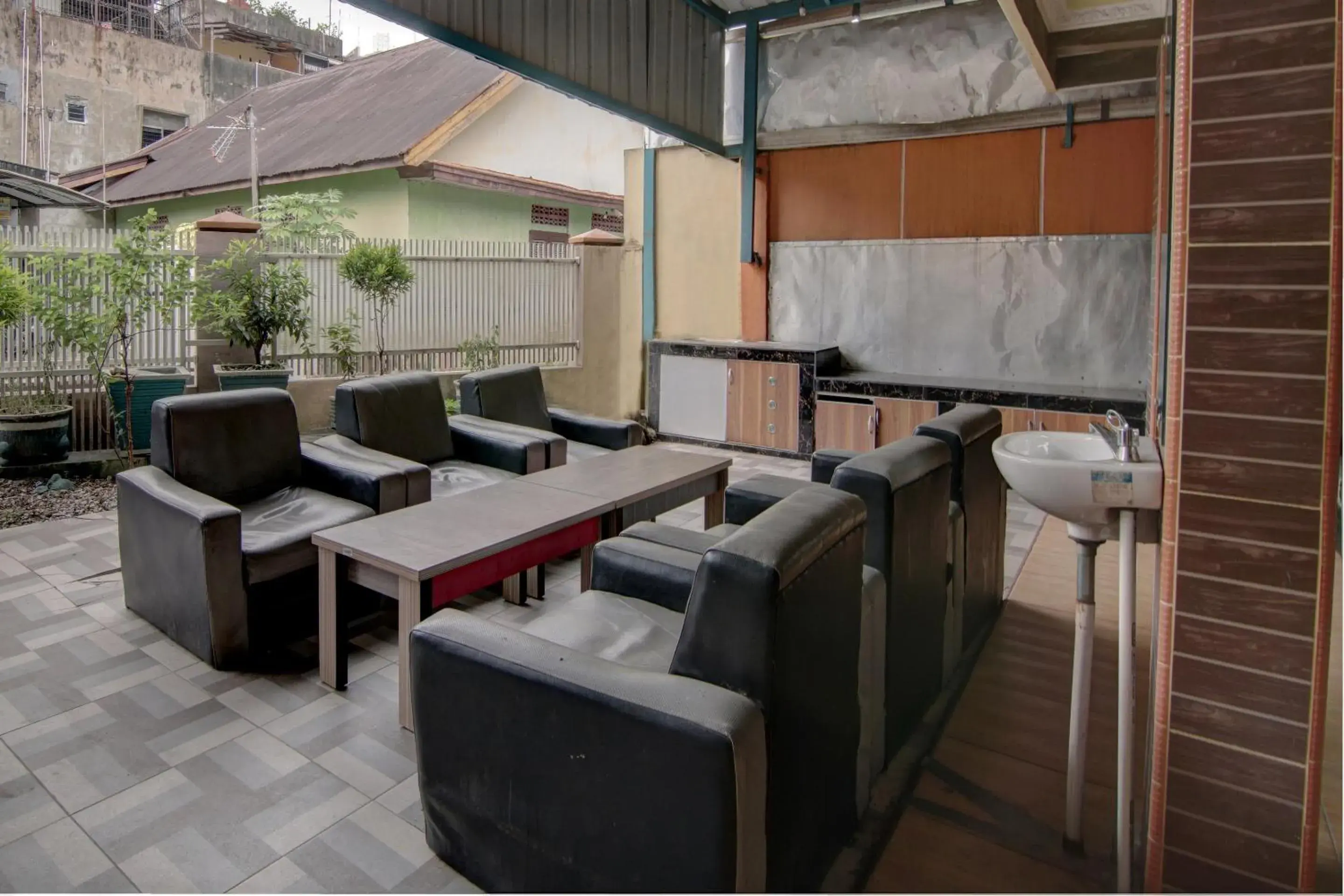 Lobby or reception in OYO 92833 Penginapan Syariah Lobby or reception in OYO 92833 Penginapan Syariah