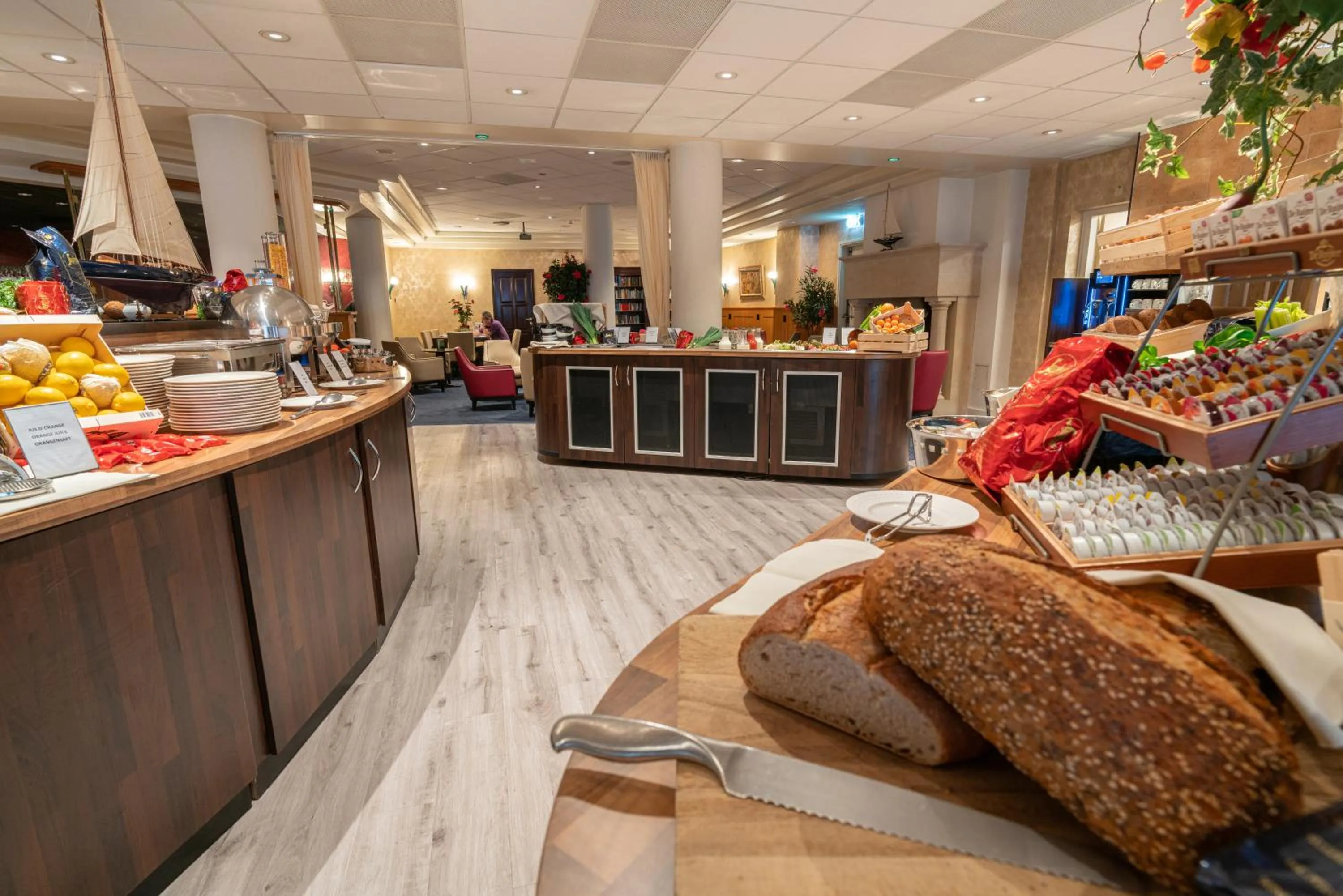 Restaurant/places to eat in Badhotel The Hague Scheveningen