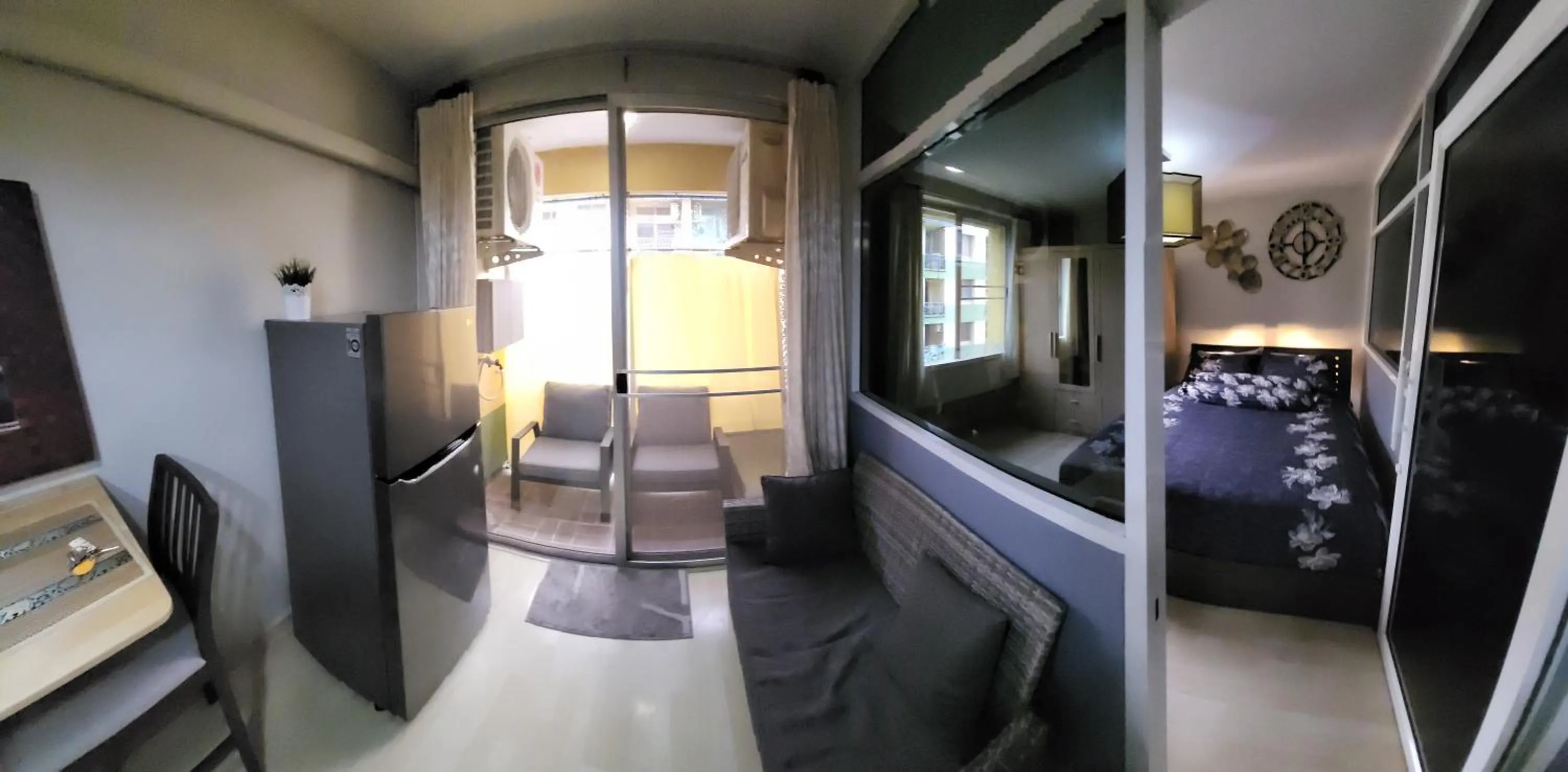 Bed in The Parkland Condominium