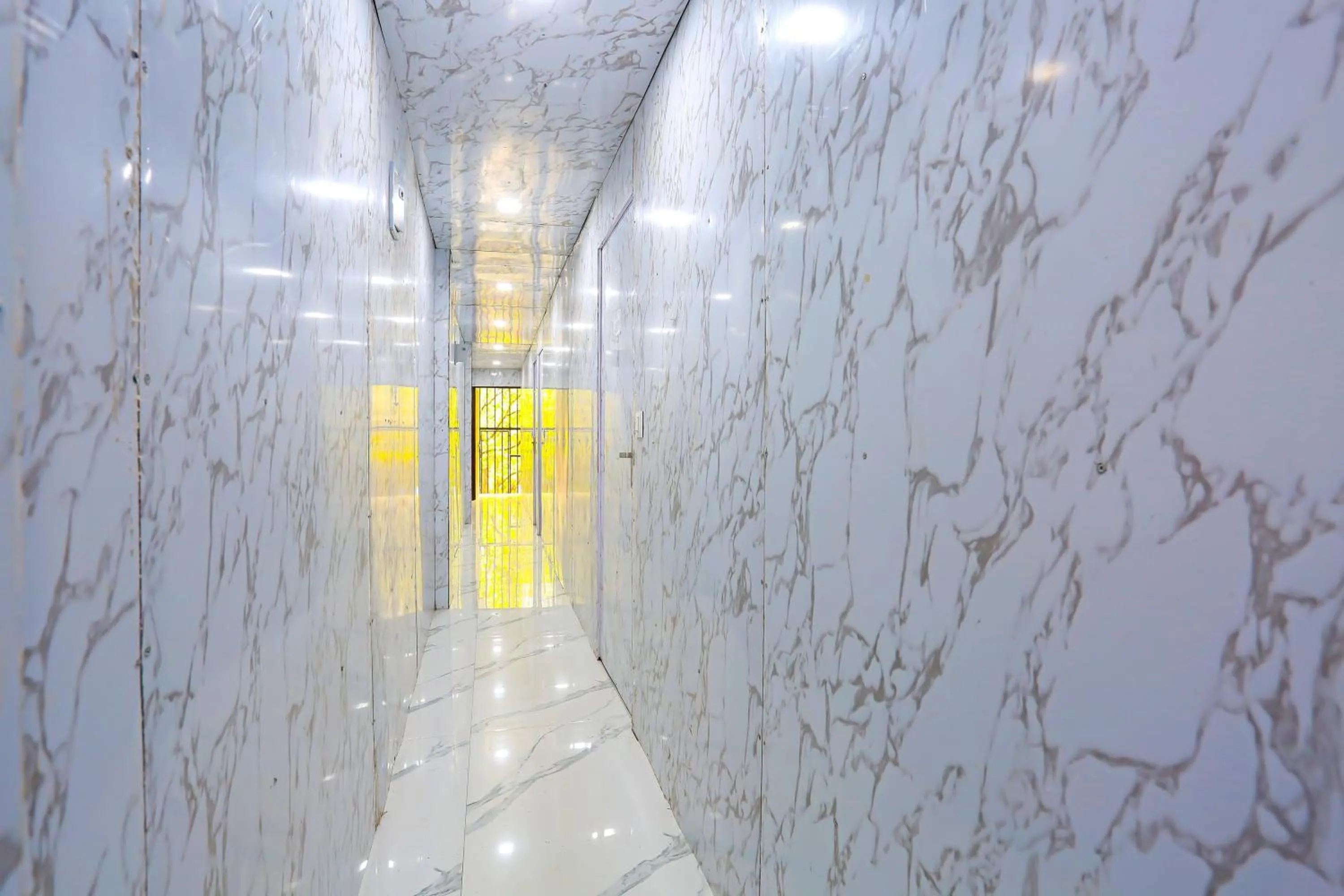 Lobby or reception in Hotel O Happy Hours