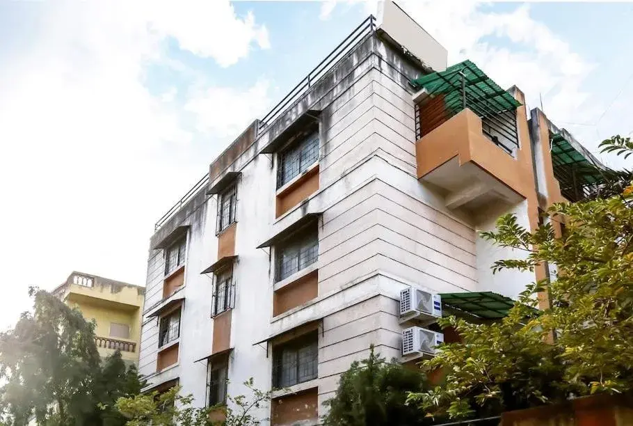 Facade/entrance in Hotel O Eon Studio Apartments Facade/entrance in Hotel O Eon Studio Apartments