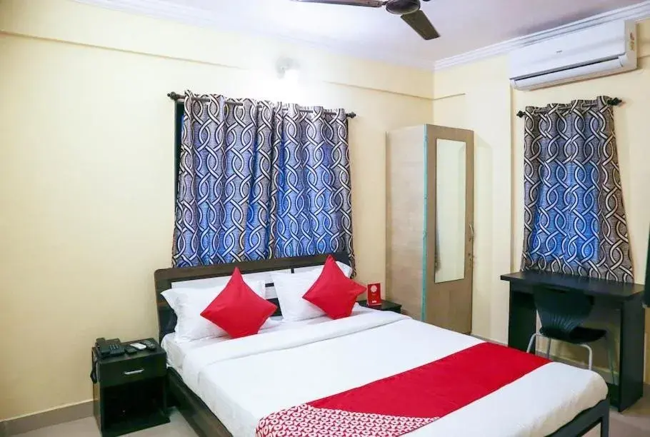 Facade/entrance in Hotel O Eon Studio Apartments Facade/entrance in Hotel O Eon Studio Apartments