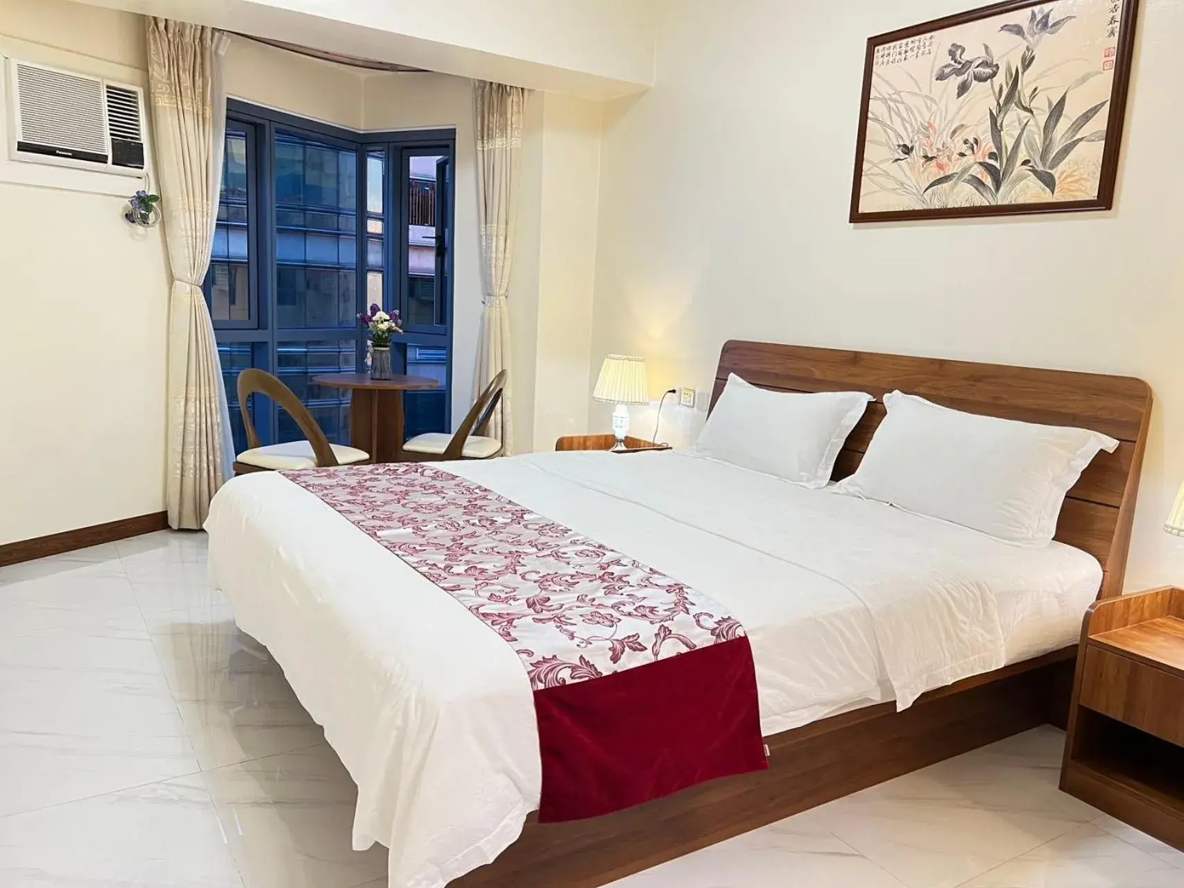 Bed in Grand Riviera Suites Bed in Grand Riviera Suites