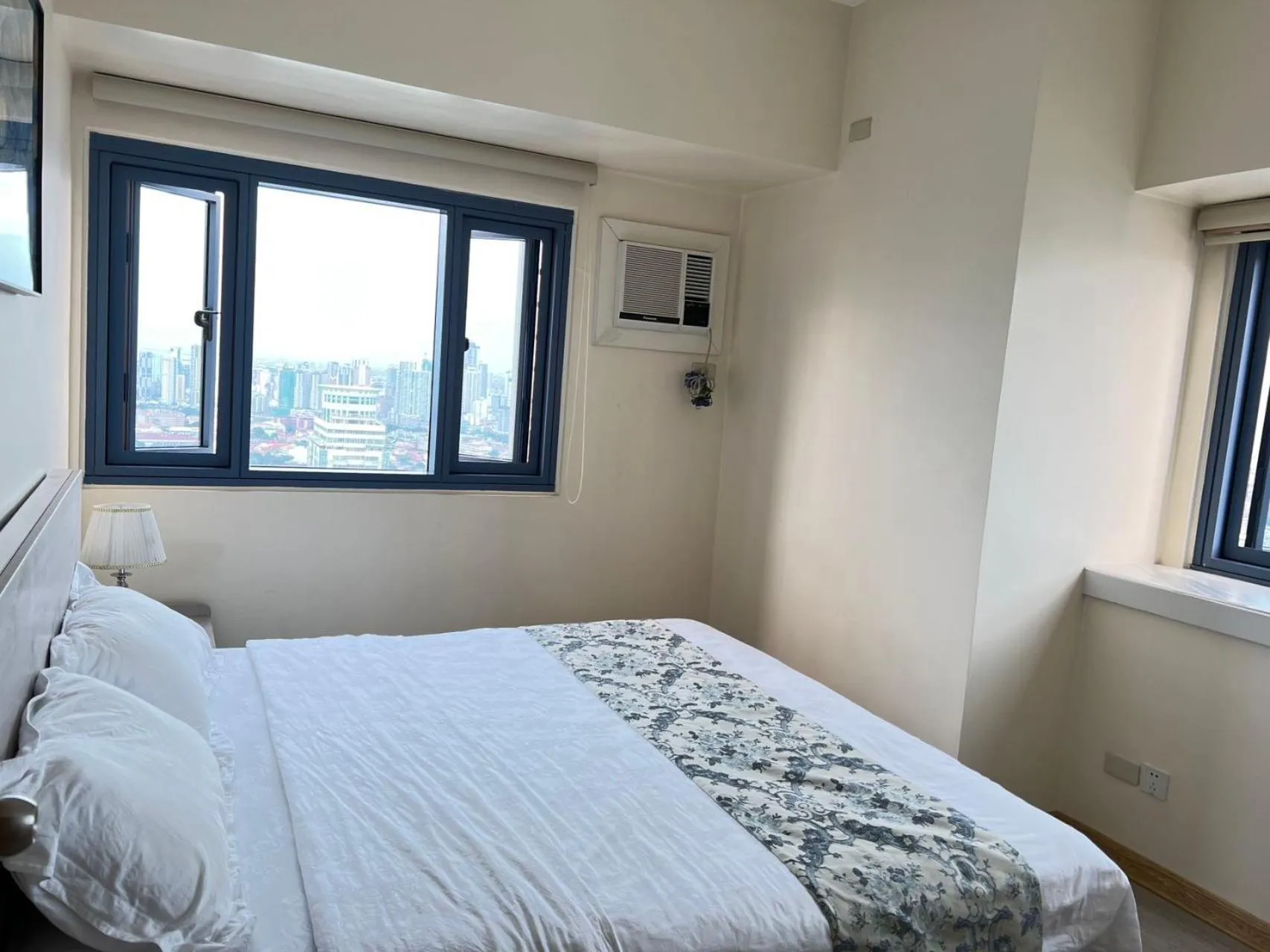 Bed in Grand Riviera Suites