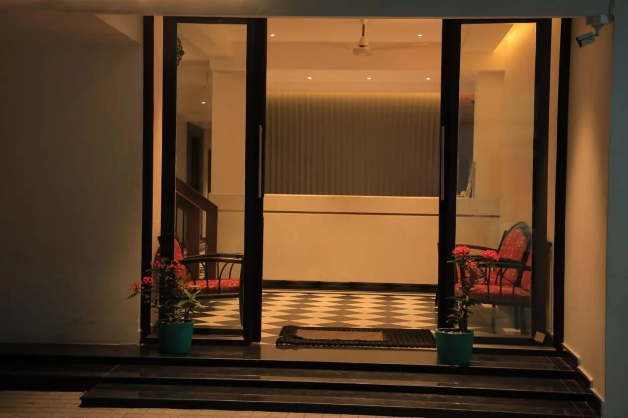 Property building in ARUNACHALA INN