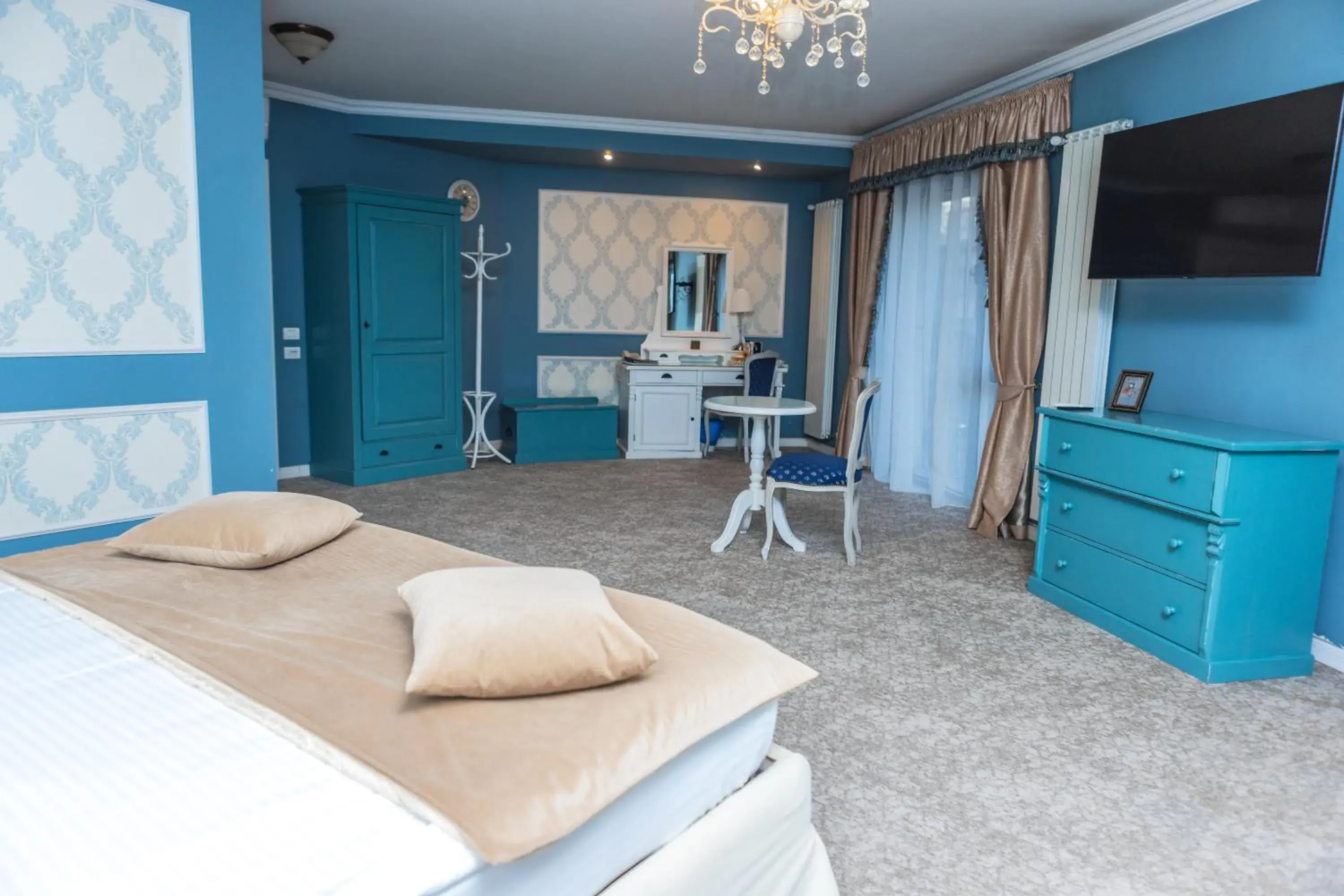 TV and multimedia, Bed in Villa Boutique Lafayette TV and multimedia, Bed in Villa Boutique Lafayette