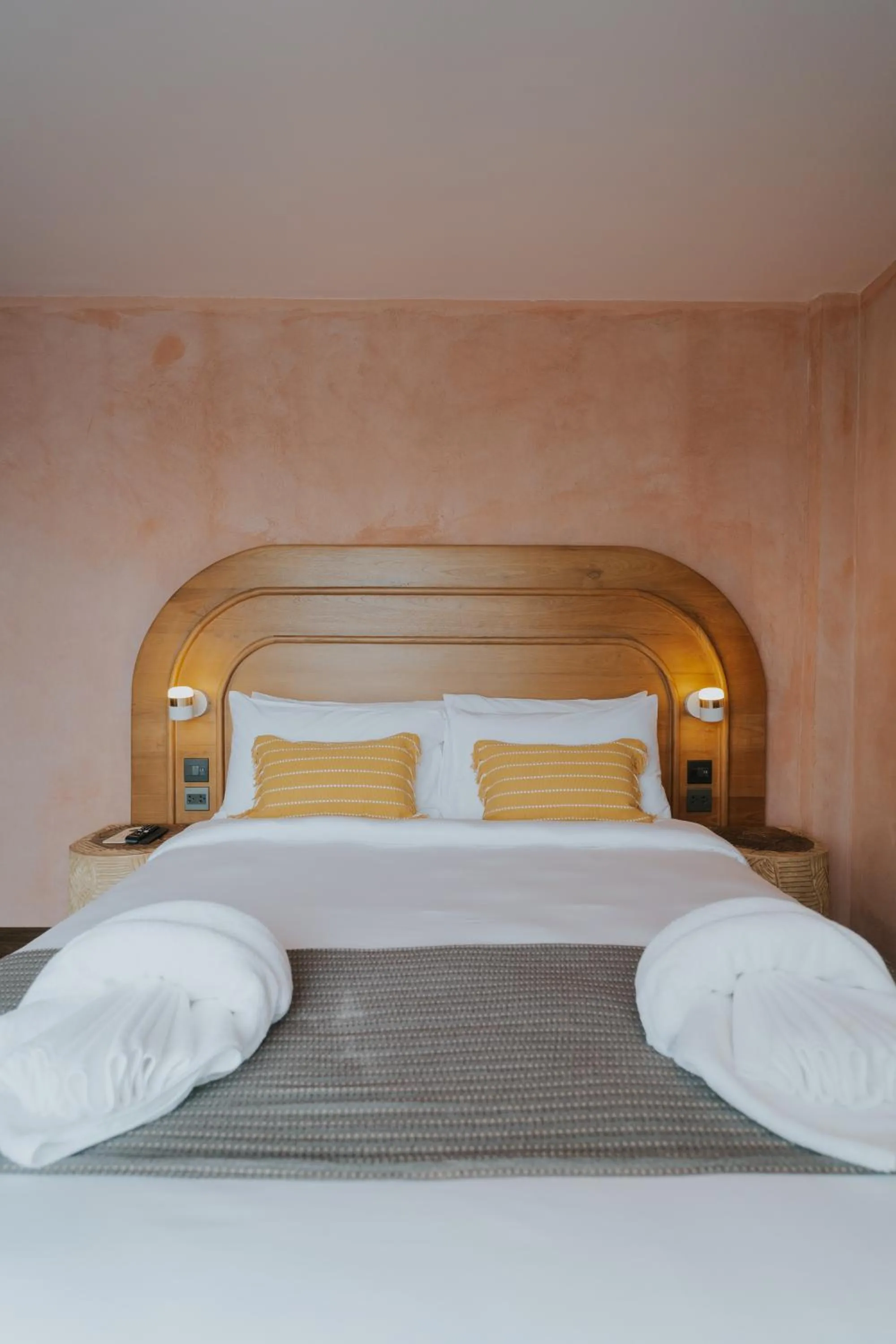 Bedroom, Bed in Hotel Clay Chiang Mai