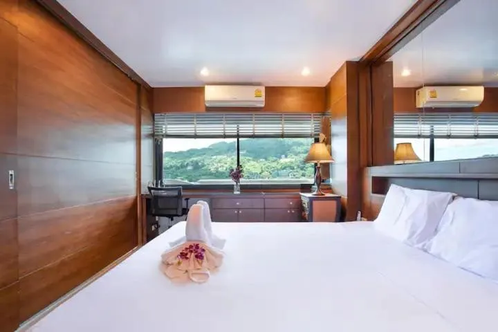 Bed in Patong Tower Holiday Rentals