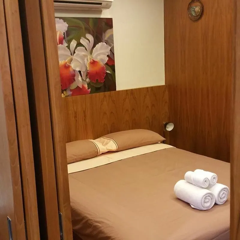 Bed in Patong Tower Holiday Rentals