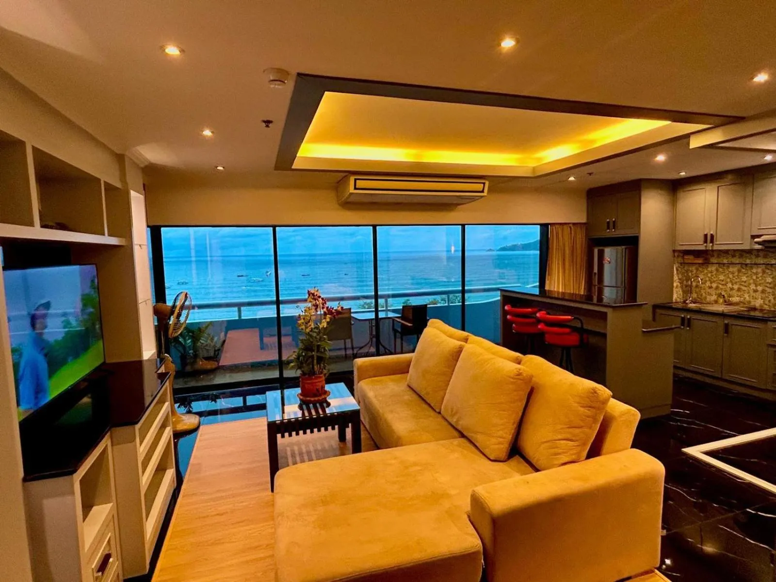 Patong Tower Holiday Rentals