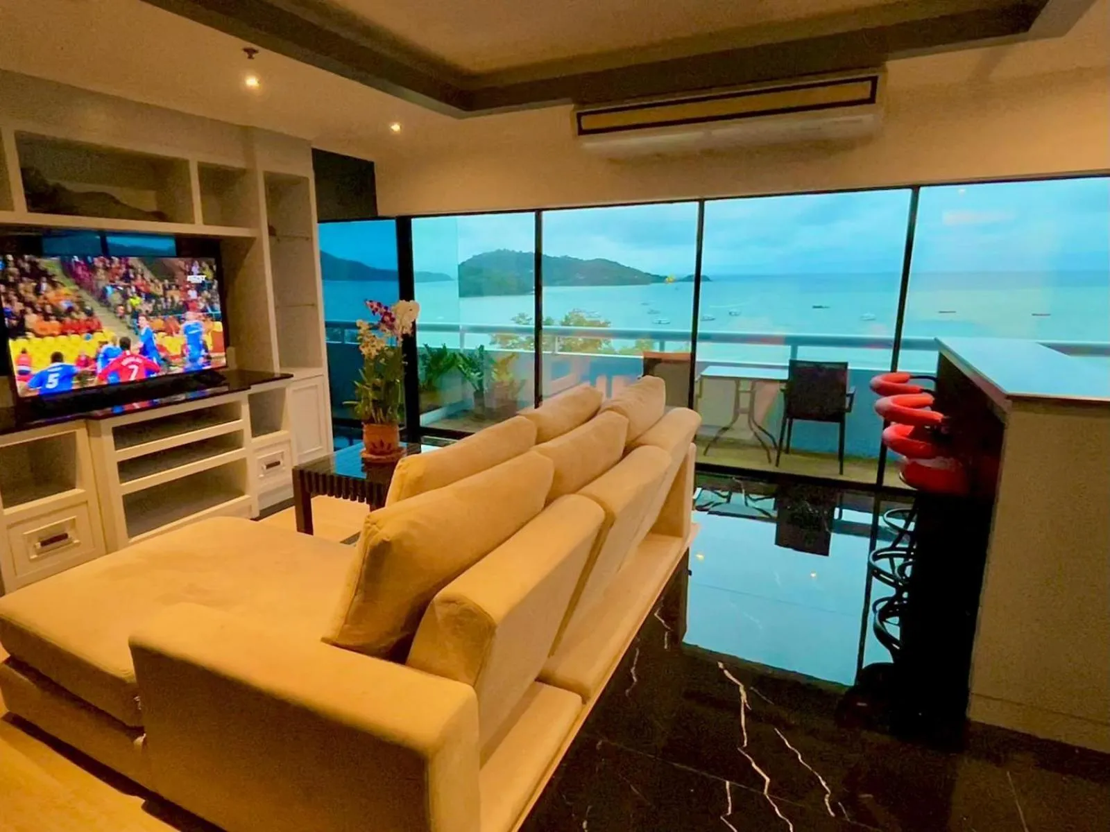 Patong Tower Holiday Rentals