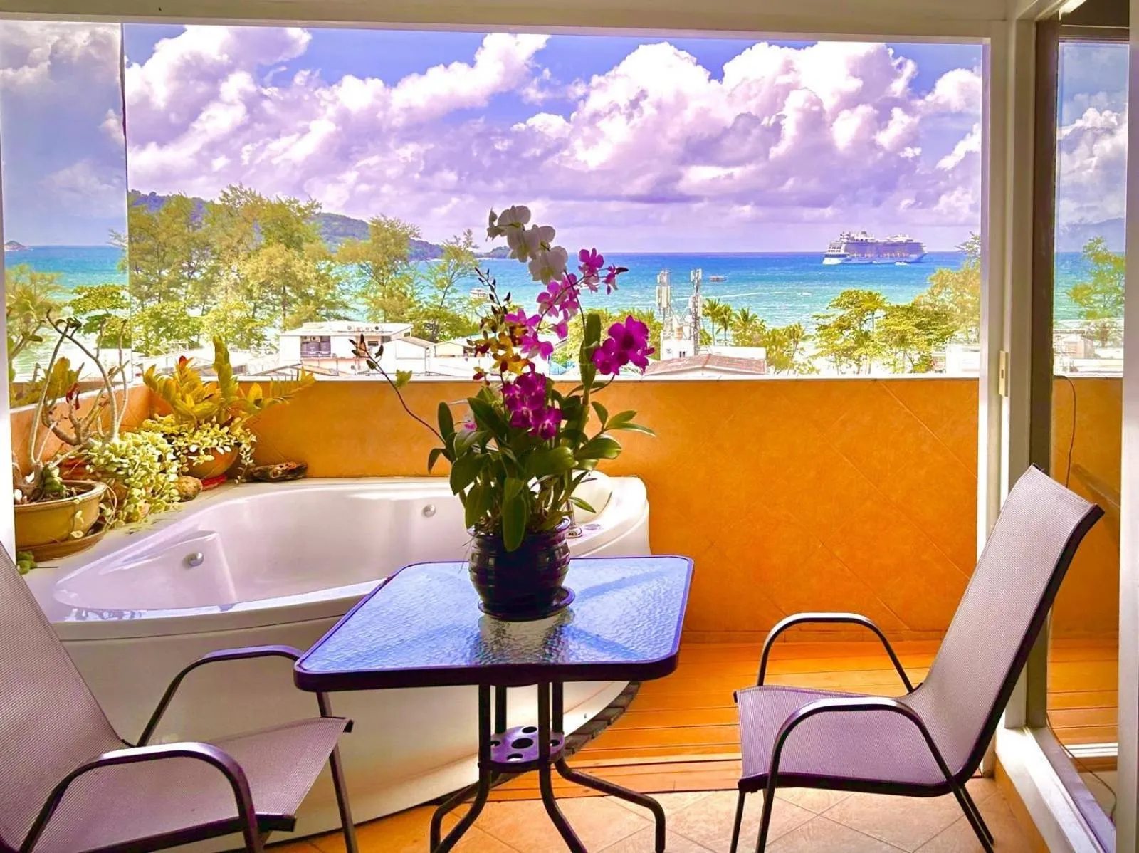 Patong Tower Holiday Rentals