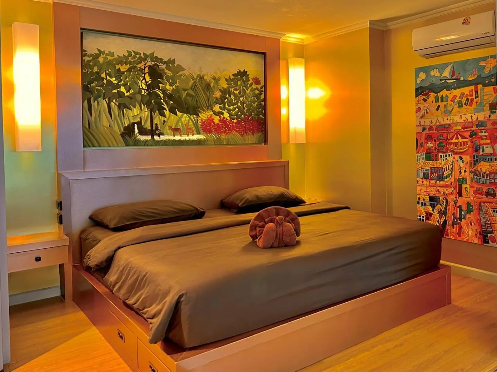 Bed in Patong Tower Holiday Rentals