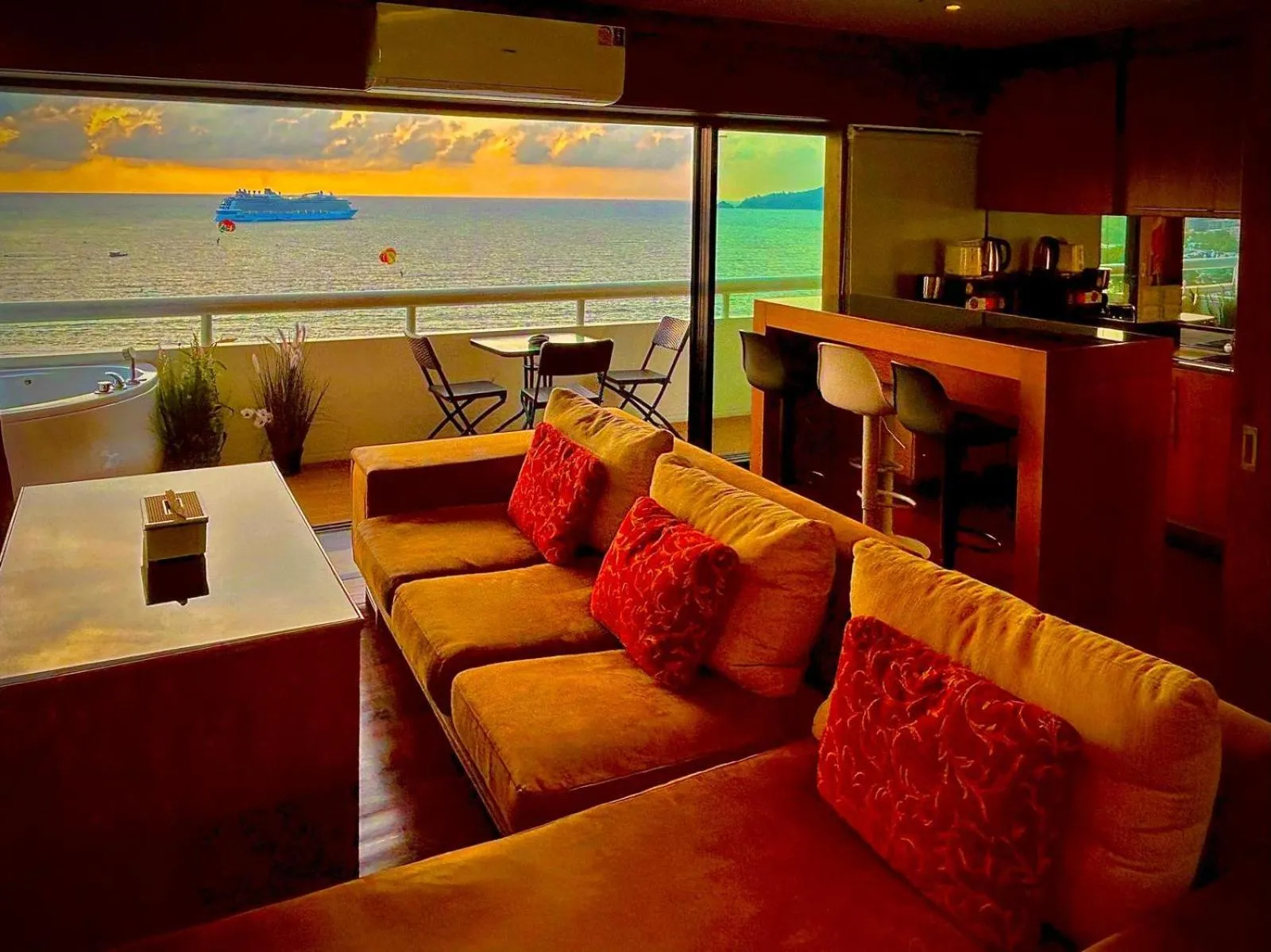 Patong Tower Holiday Rentals