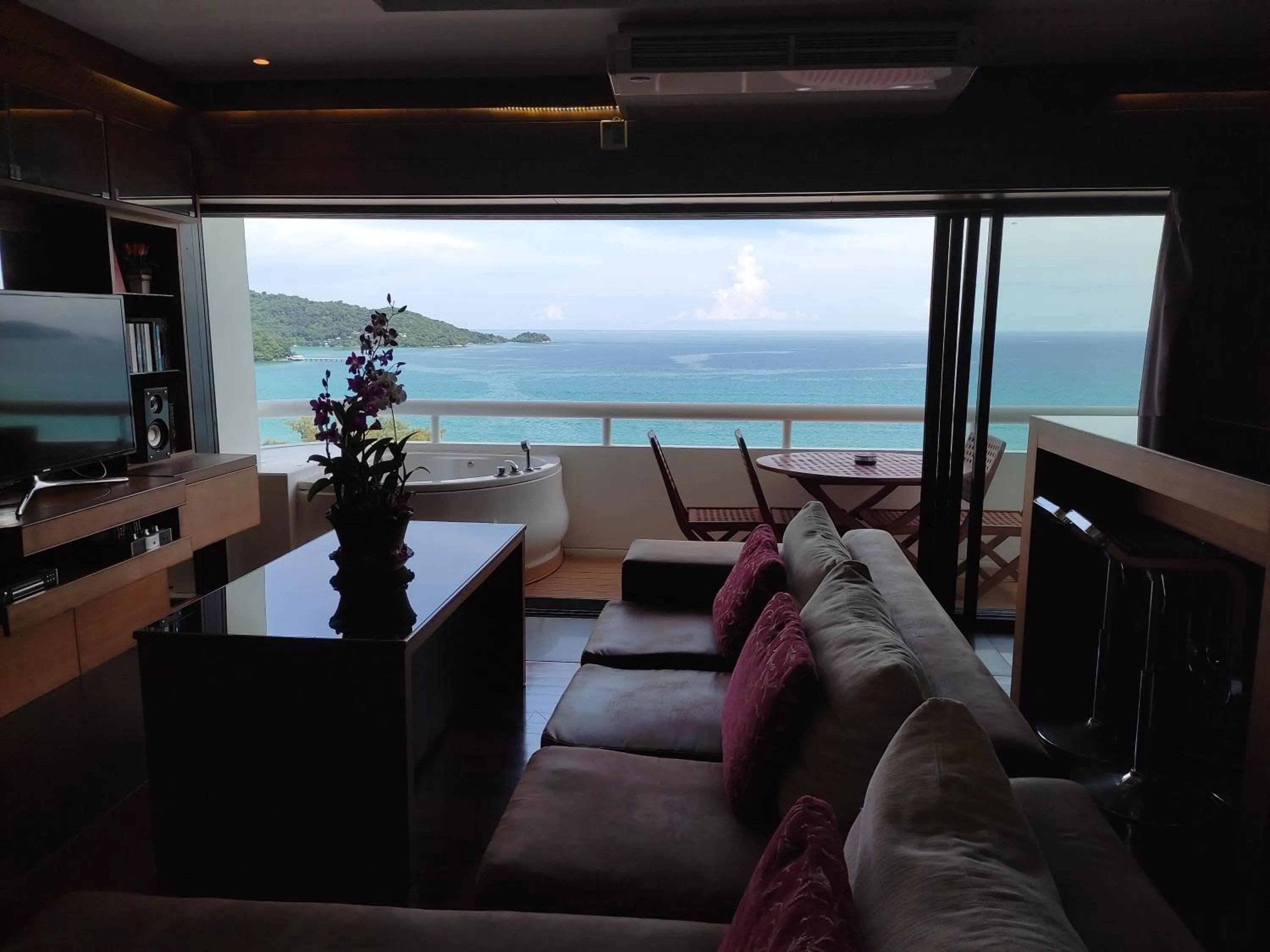 Patong Tower Holiday Rentals