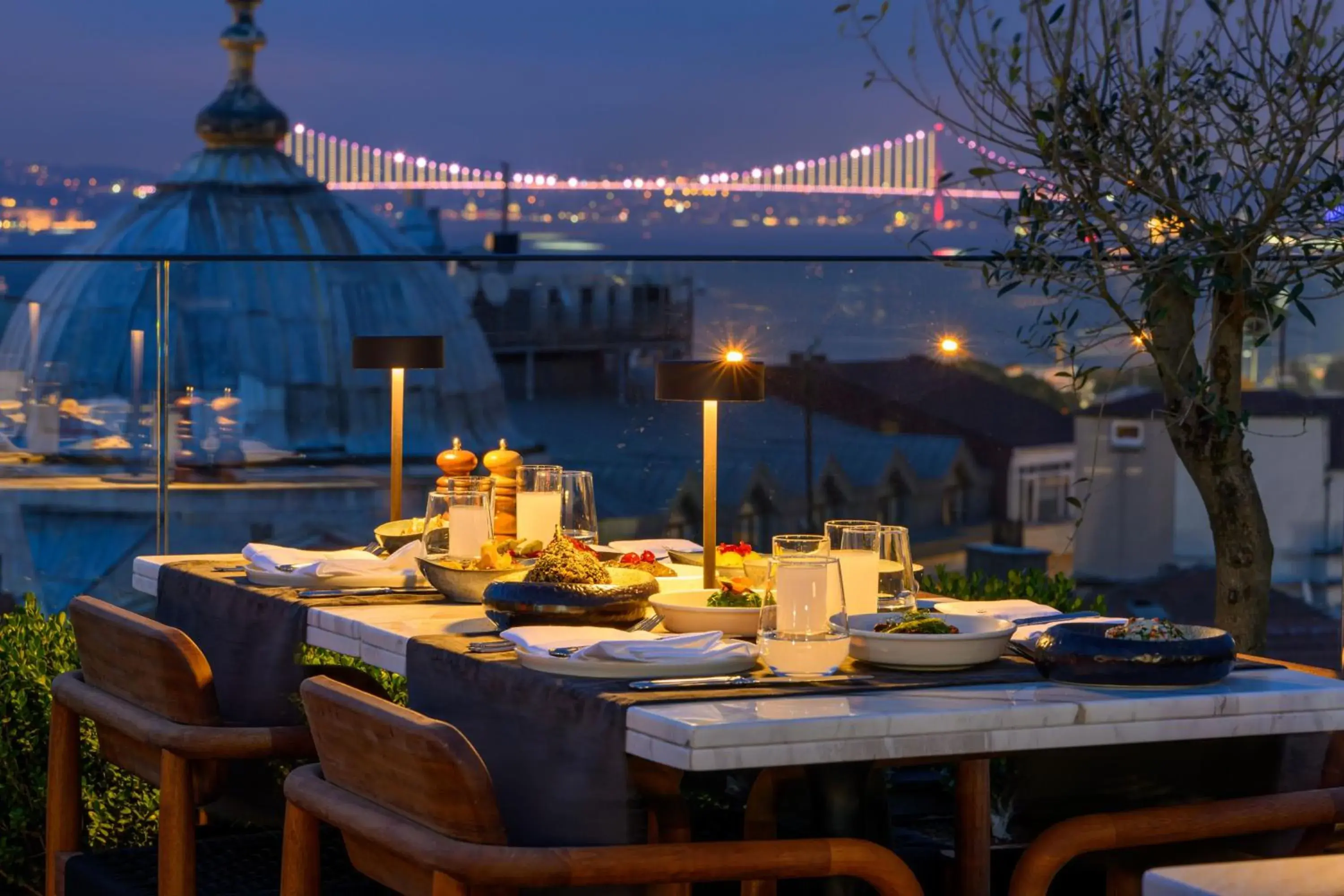 Restaurant/places to eat in Orient Occident Hotel Istanbul, Autograph Collection Restaurant/places to eat in Orient Occident Hotel Istanbul, Autograph Collection