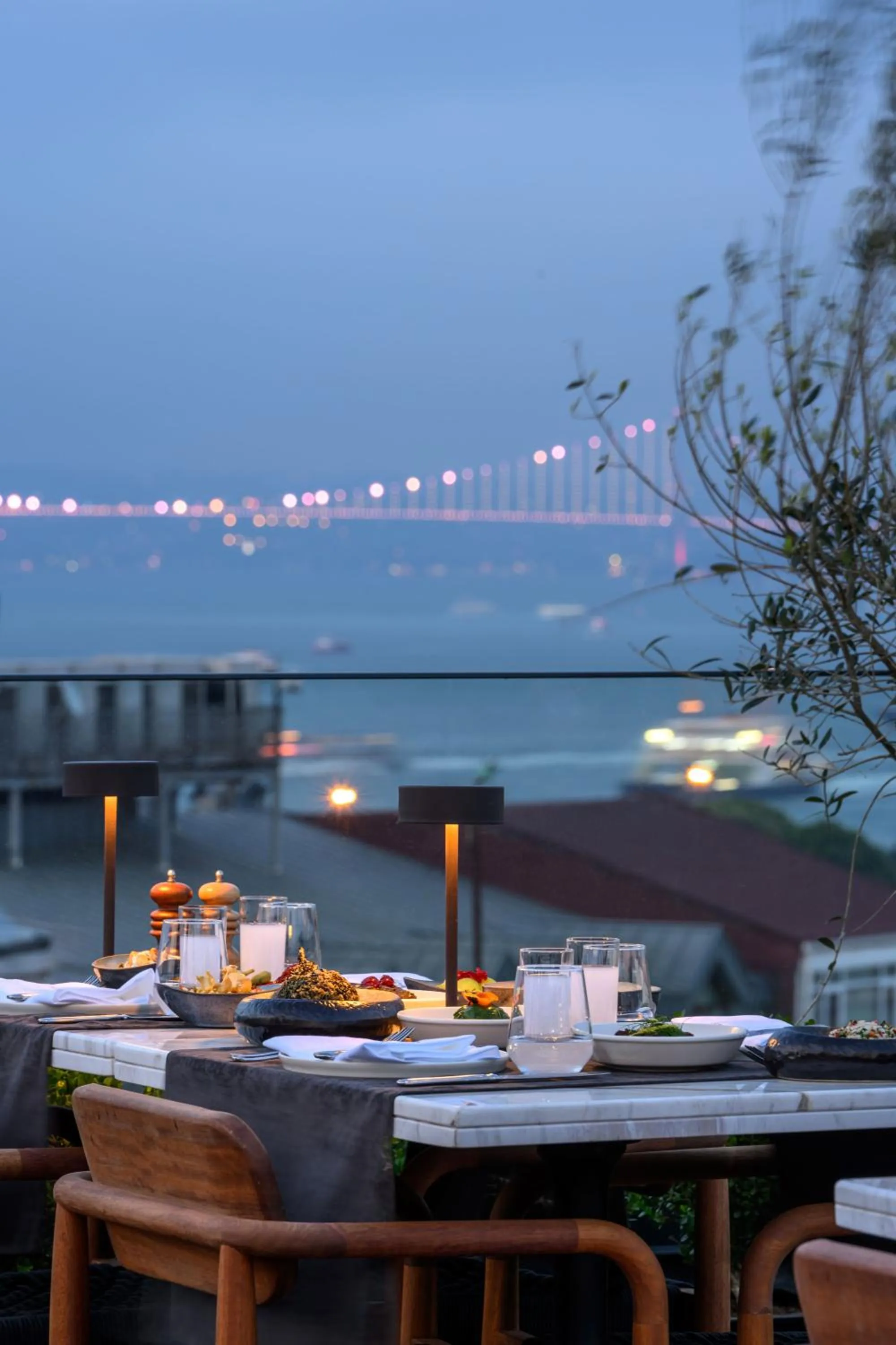 Restaurant/places to eat in Orient Occident Hotel Istanbul, Autograph Collection