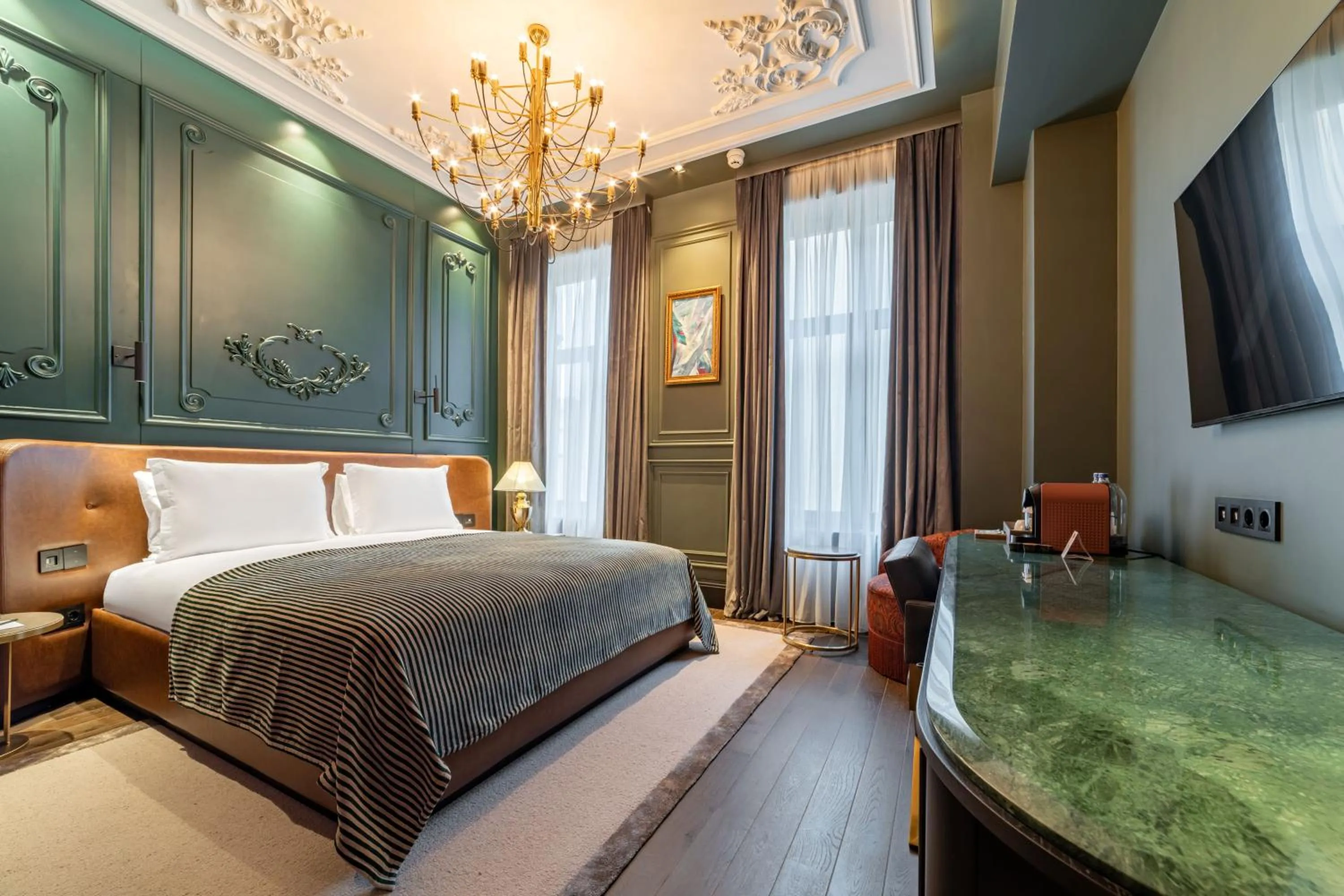 Bedroom, Bed in Orient Occident Hotel Istanbul, Autograph Collection