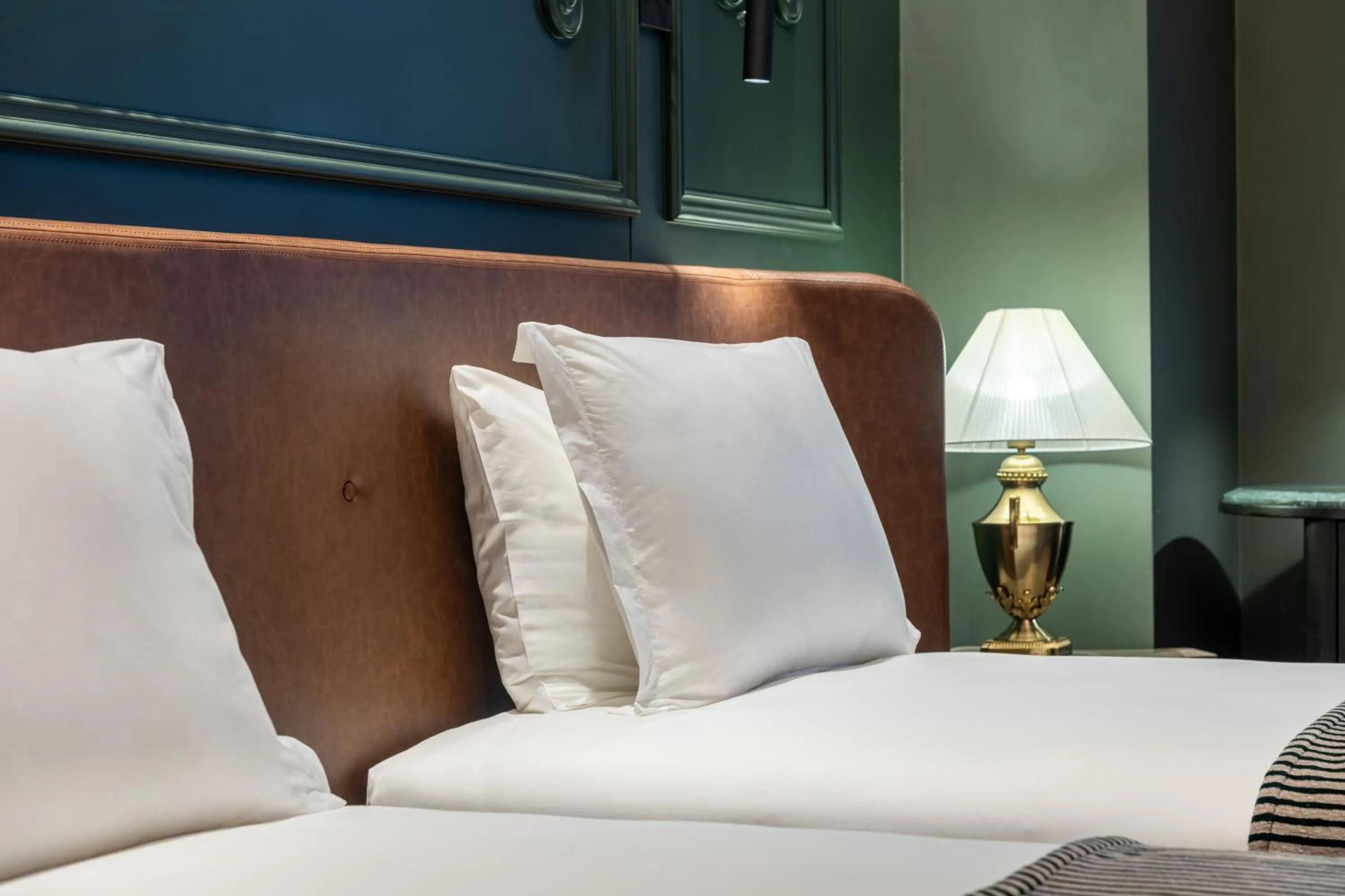 Bedroom, Bed in Orient Occident Hotel Istanbul, Autograph Collection