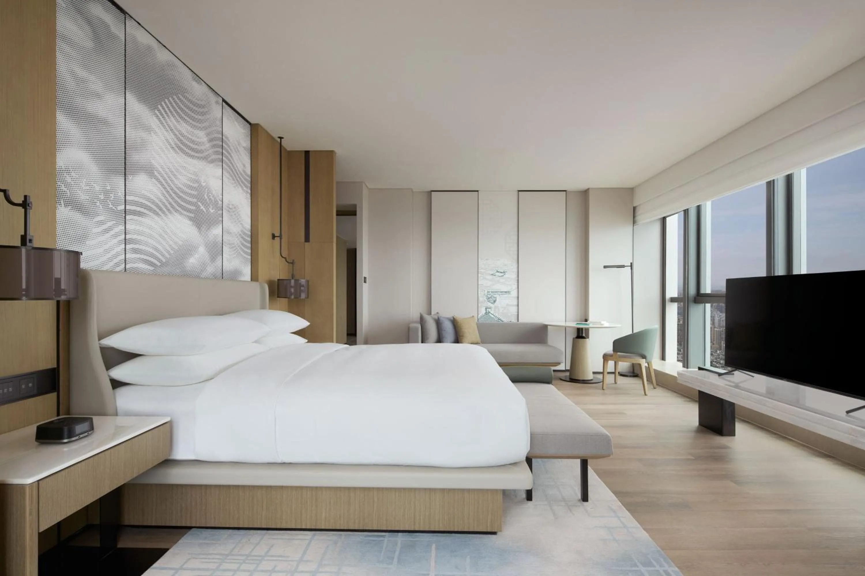 Photo of the whole room, Bed in Shantou Marriott Hotel