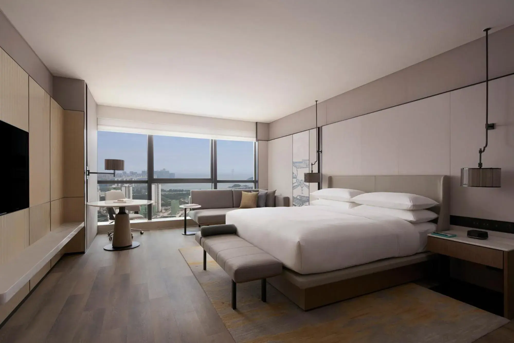 King Room with Partial Sea View in Shantou Marriott Hotel King Room with Partial Sea View in Shantou Marriott Hotel