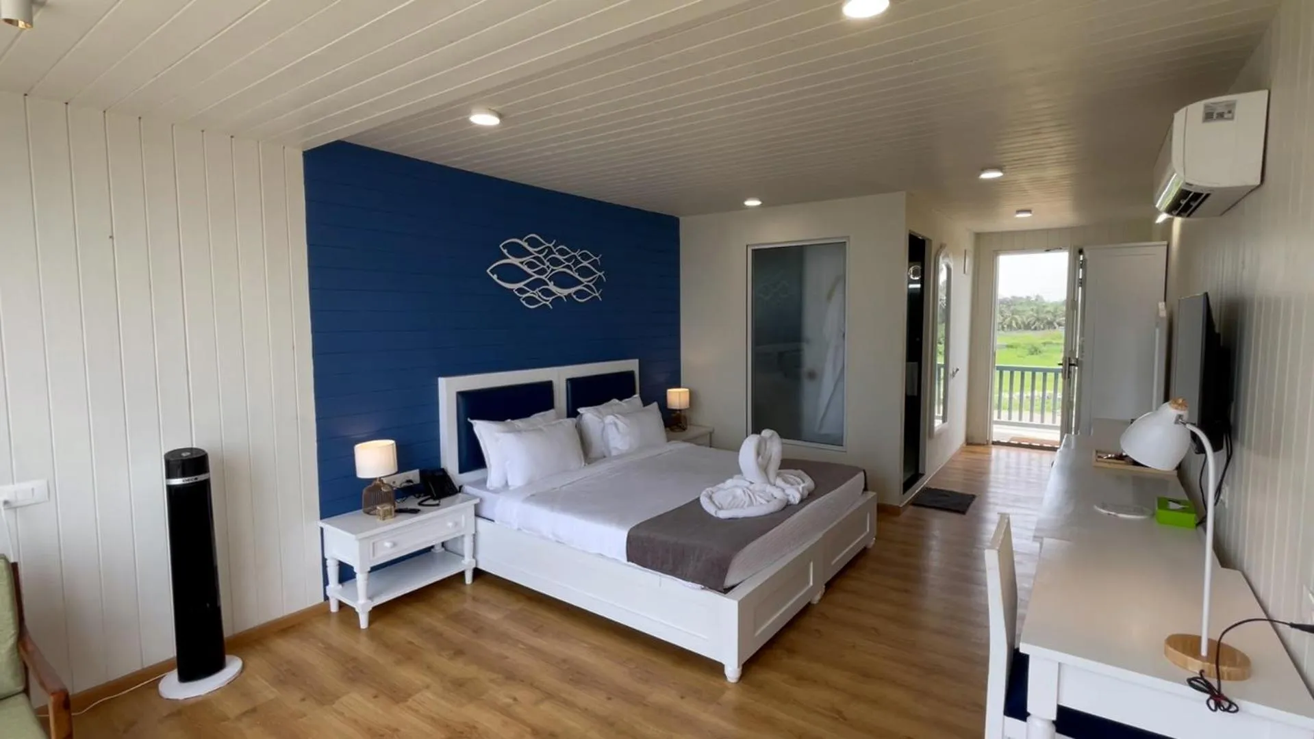 Bed in Praveg Beach Resort Diu, Chakratirth Beach