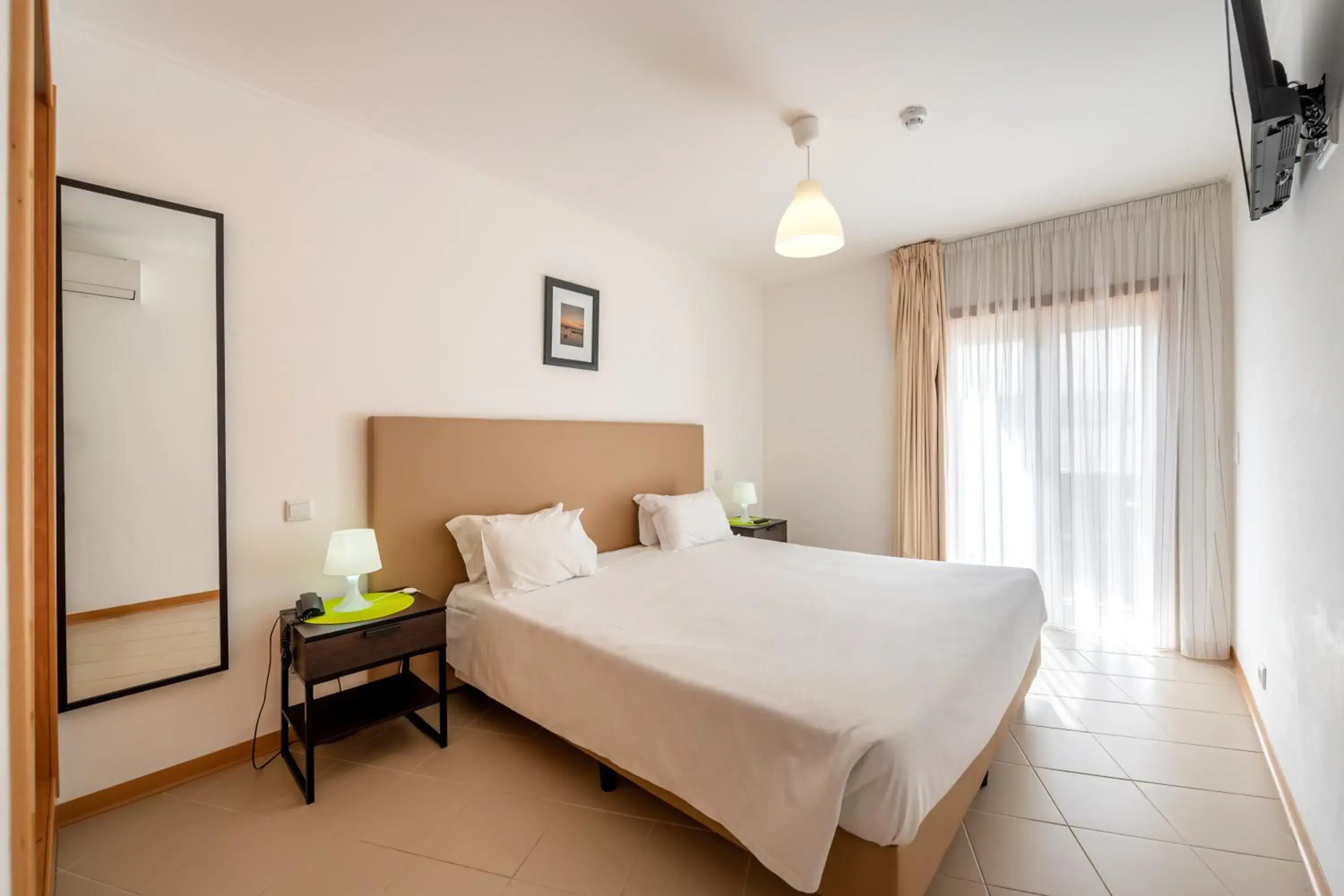 Apartamentos Mirante da Rocha Apartamentos Mirante da Rocha