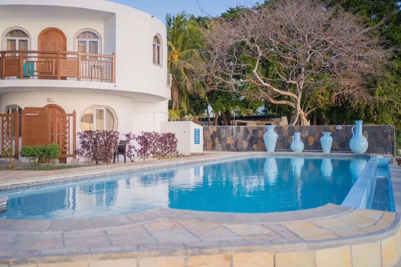 Property building in Gold Beach Resort