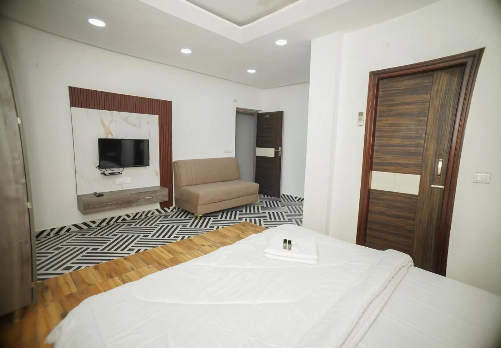 Bed in HOTEL LIME WOOD