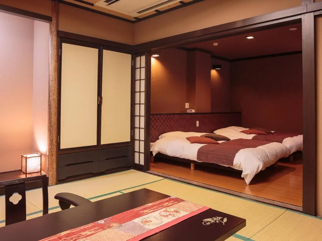 Twin Room with Tatami Area-West BLD - single occupancy - Non-Smoking in Oyado Kinkiyu Annex SUIKAZURA Twin Room with Tatami Area-West BLD - single occupancy - Non-Smoking in Oyado Kinkiyu Annex SUIKAZURA