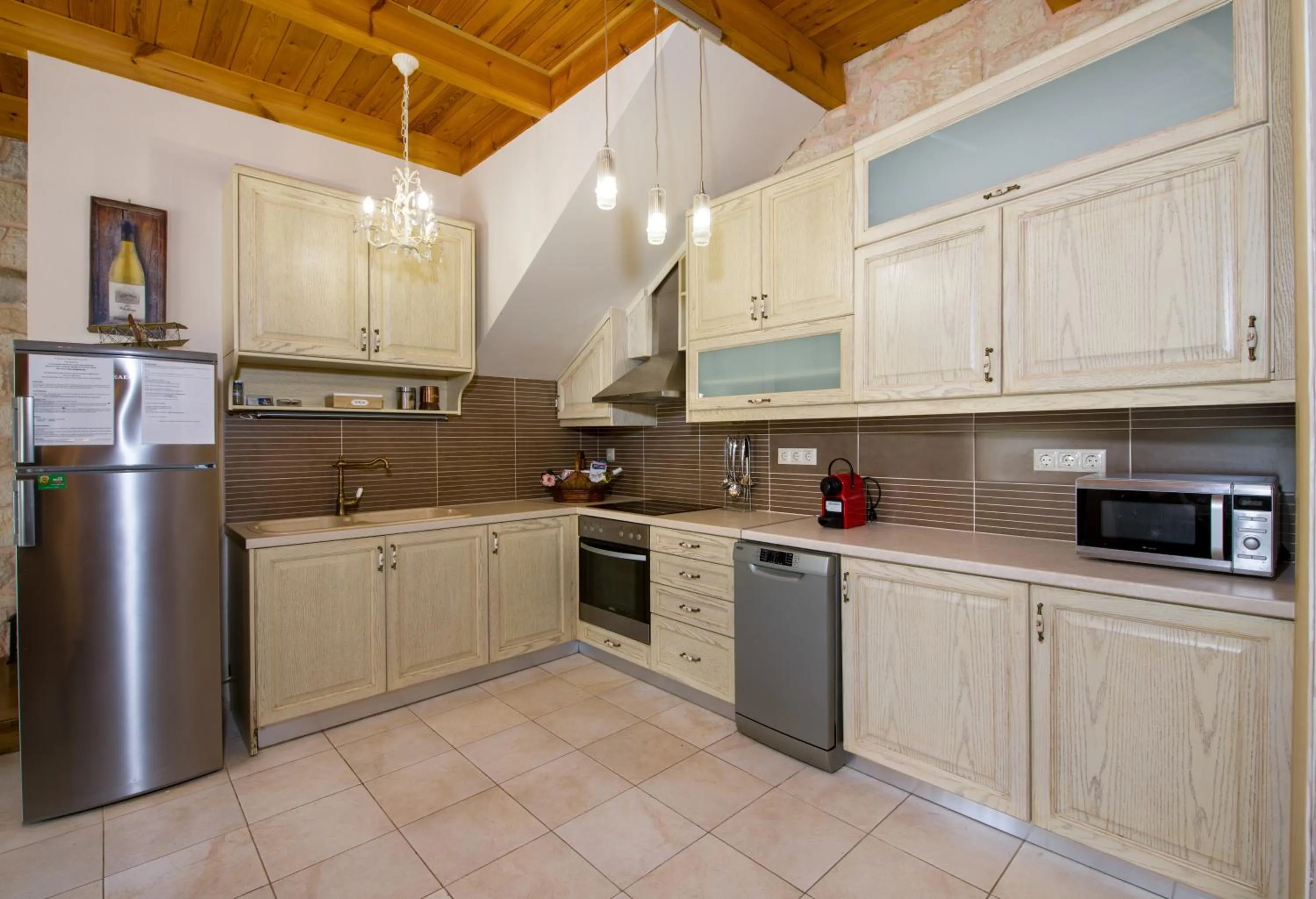 Kitchen or kitchenette in Villa Constancia