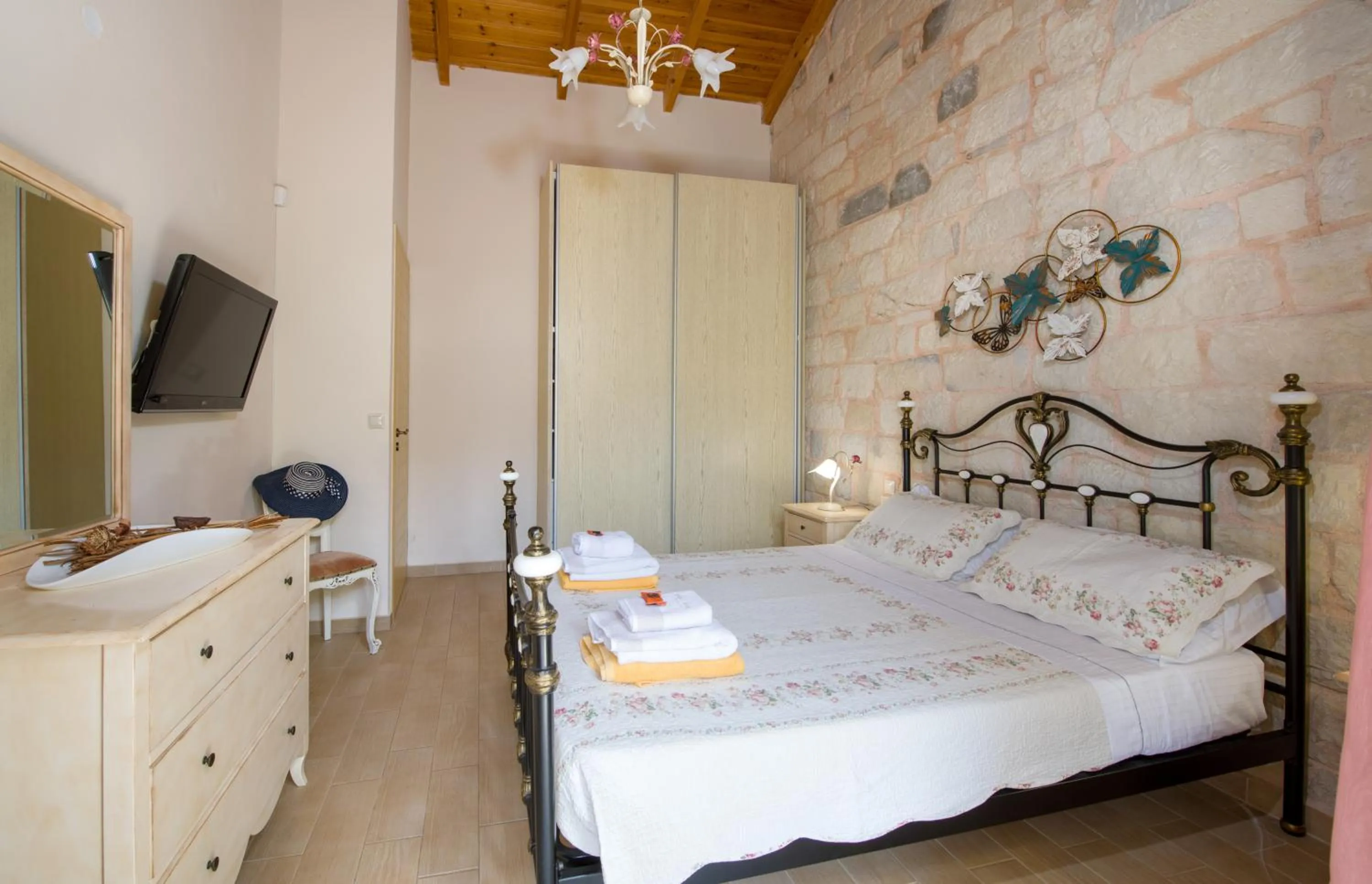 Bedroom, Bed in Villa Constancia