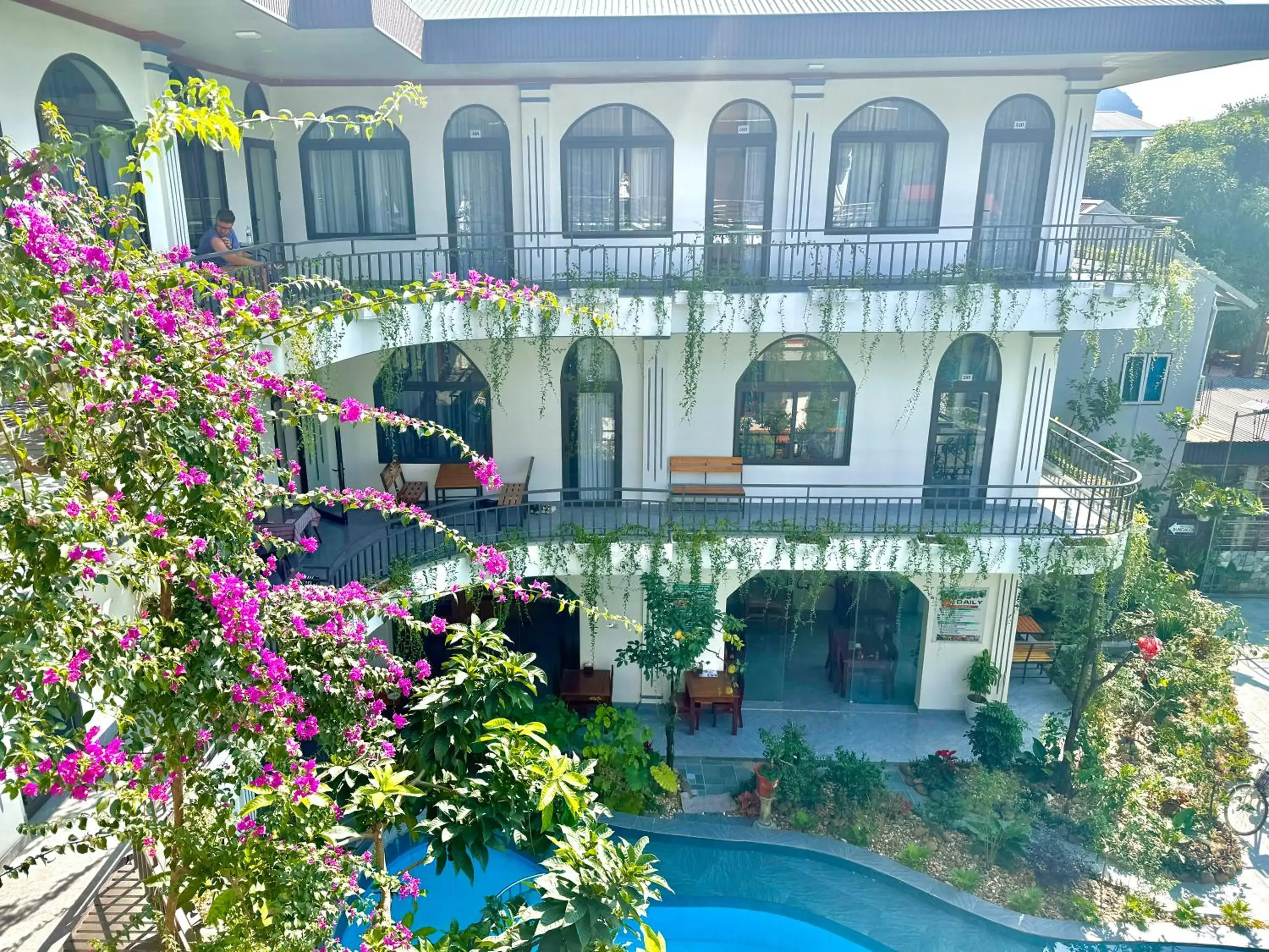 Property building in Tuan Ngoc Hotel Property building in Tuan Ngoc Hotel