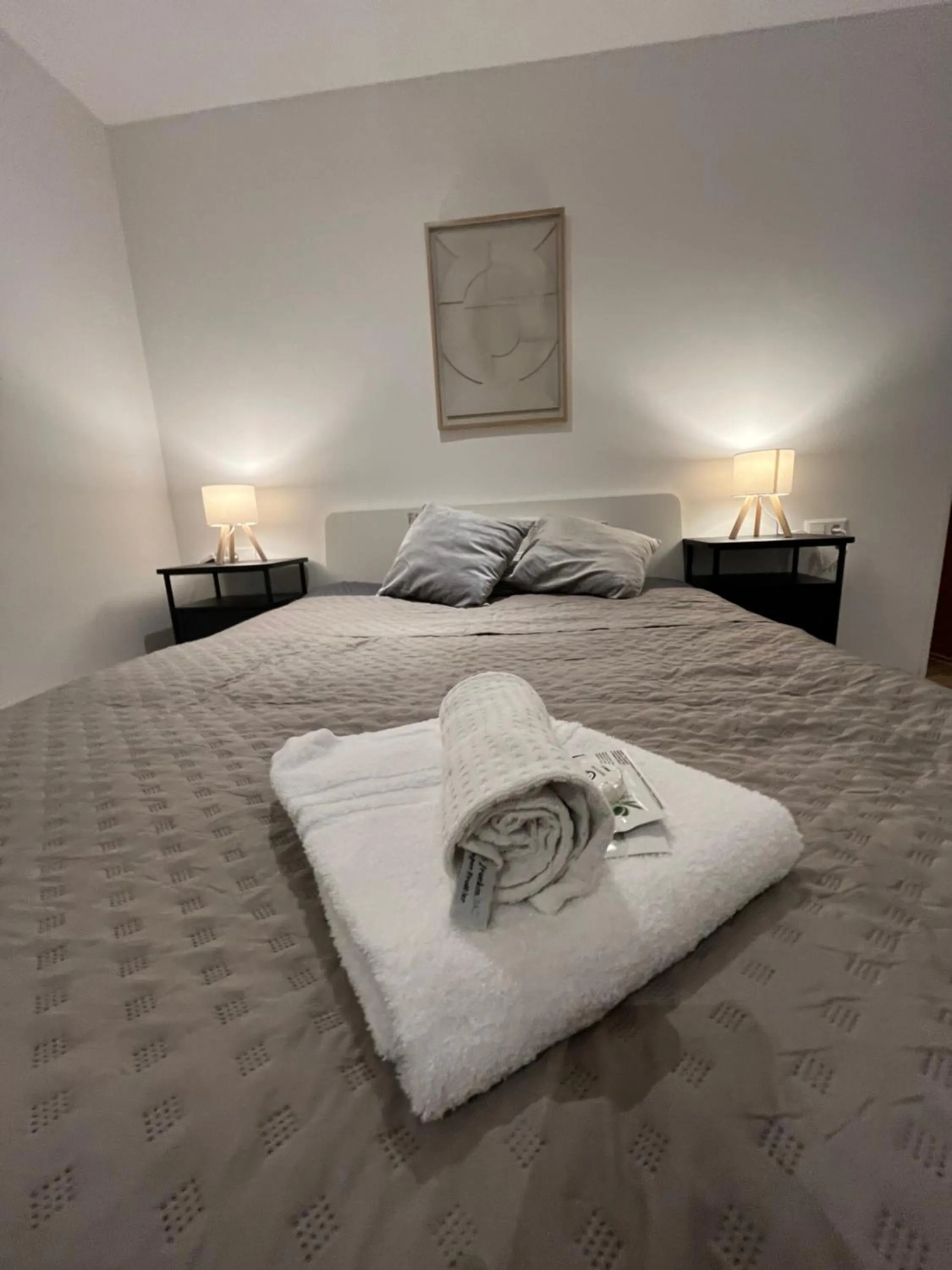 Bed in Mythos Hotel Oranienburg