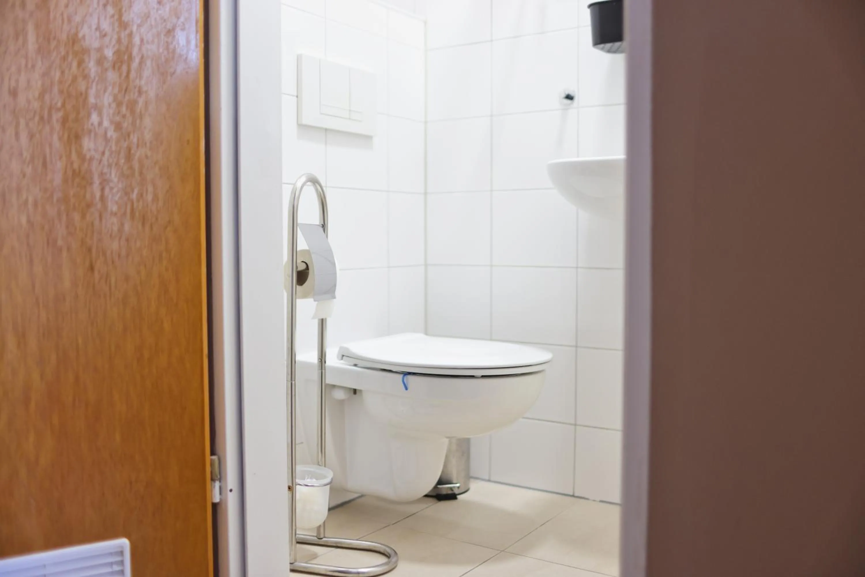 Toilet in Mythos Hotel Oranienburg