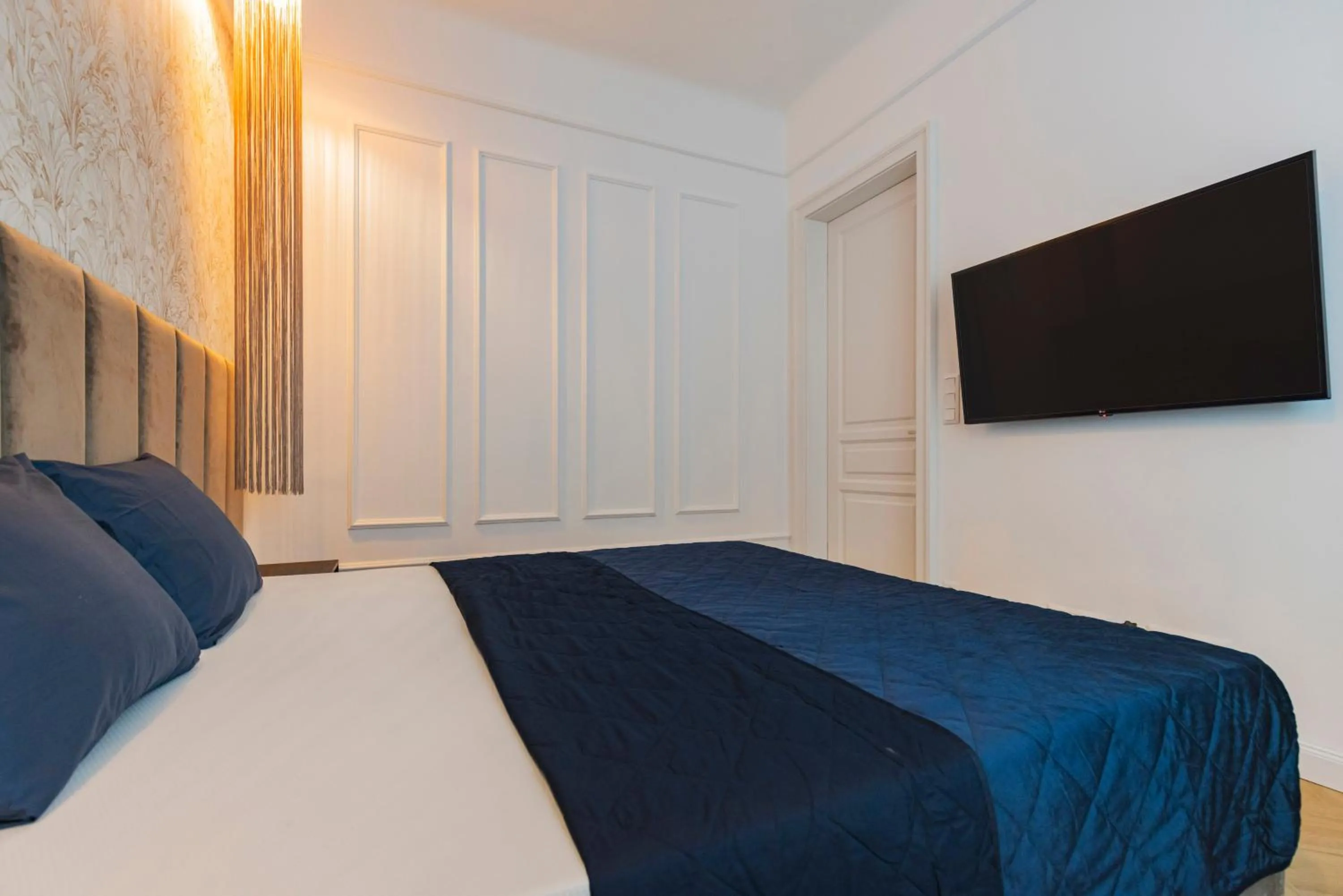 Bedroom, Bed in GENeve - old town apartment Bratislava