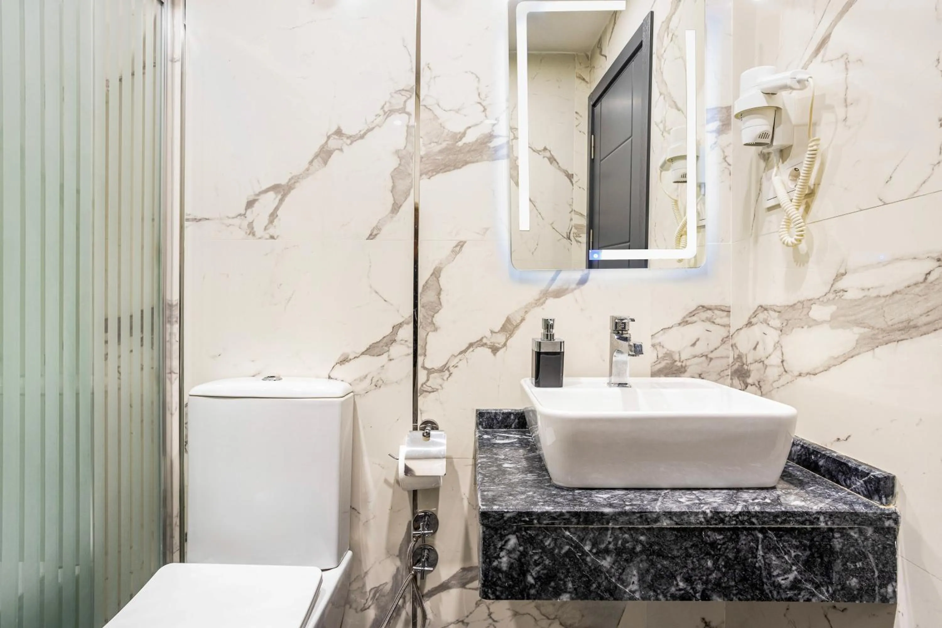 Bathroom in Meridiani Taksim Hotel