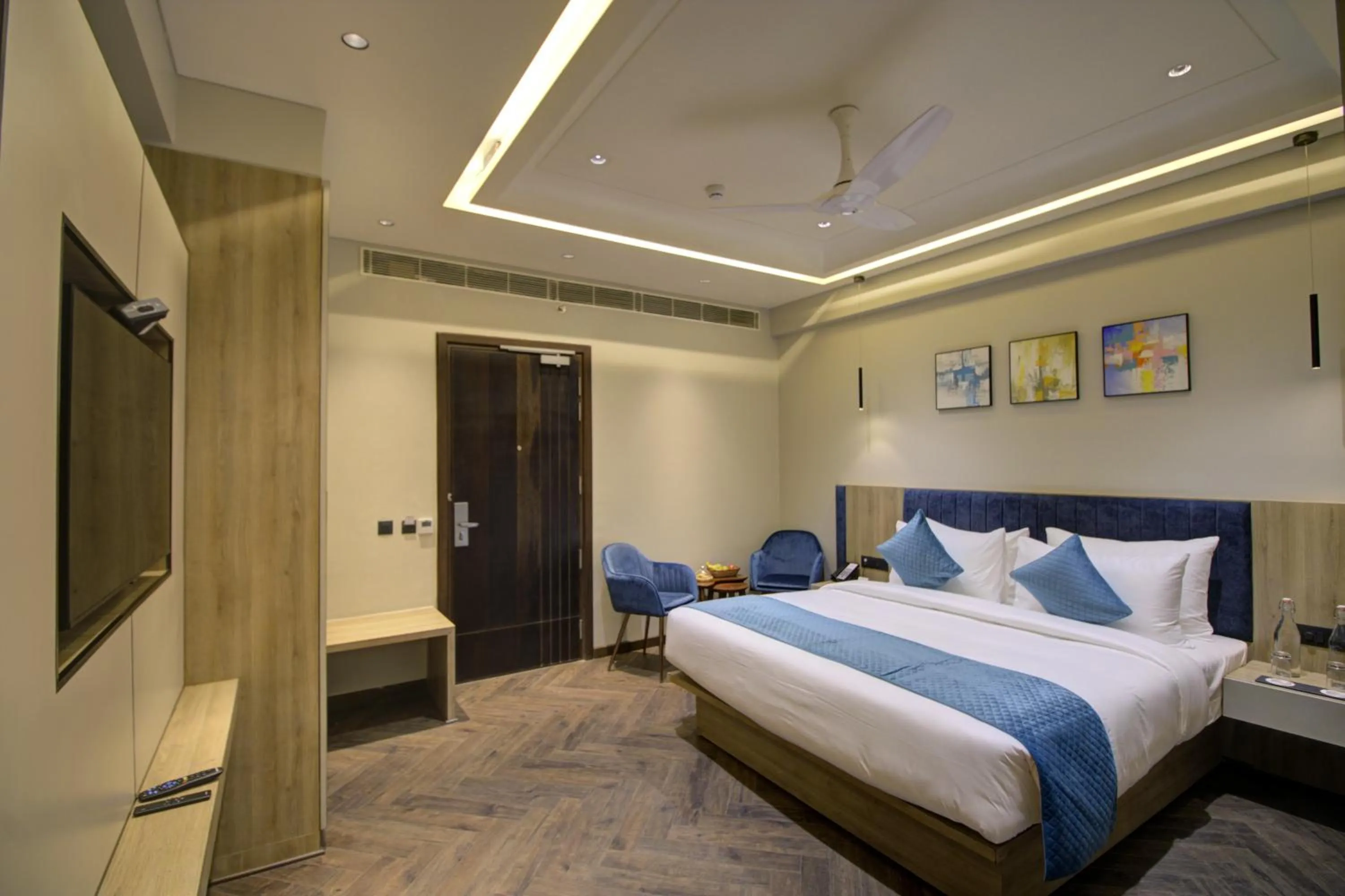 Bed in Cygnett Collection K K Hotel