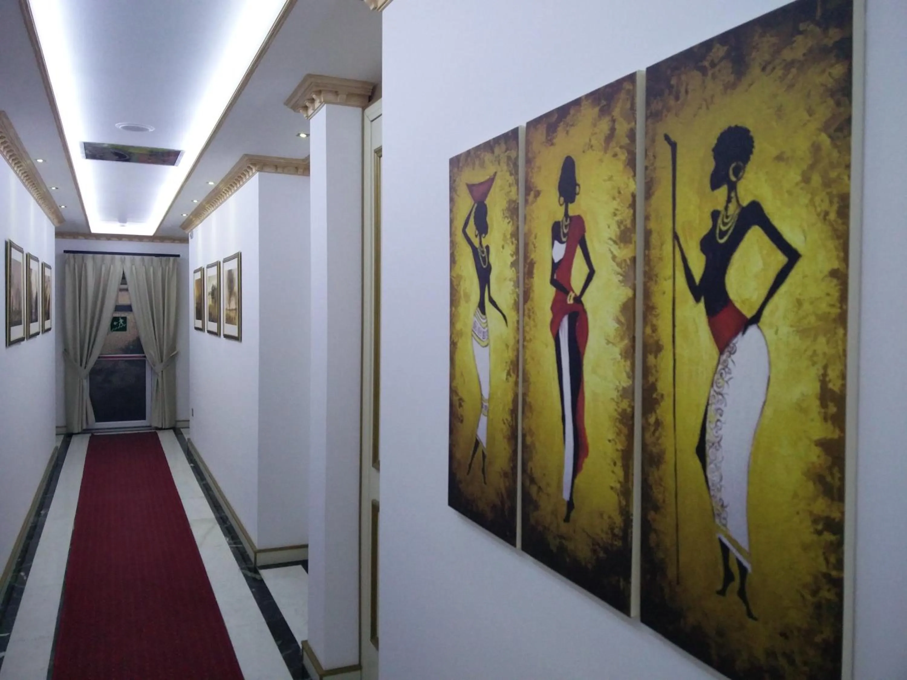 Lobby or reception in Hotel Mustang