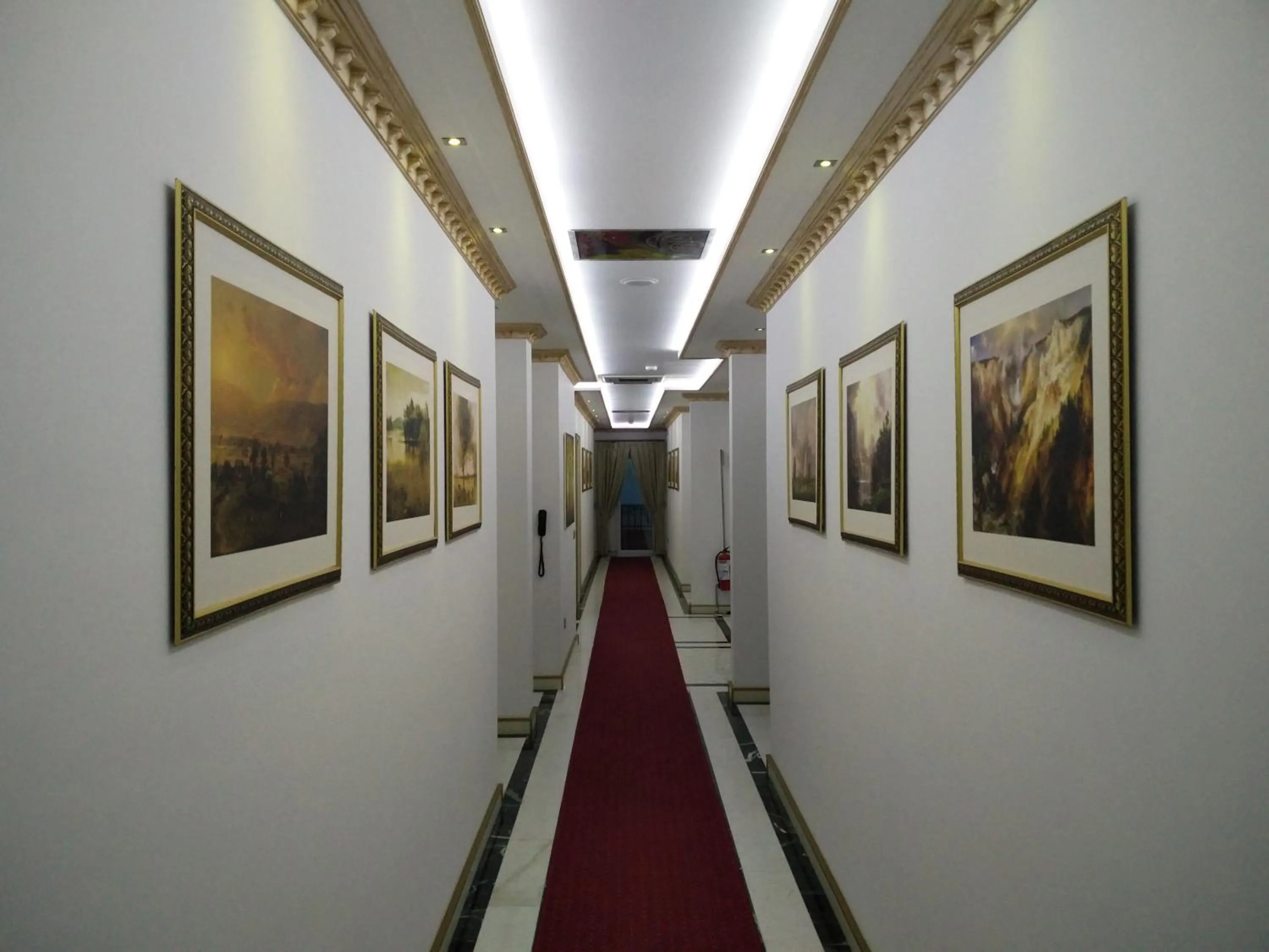 Lobby or reception in Hotel Mustang