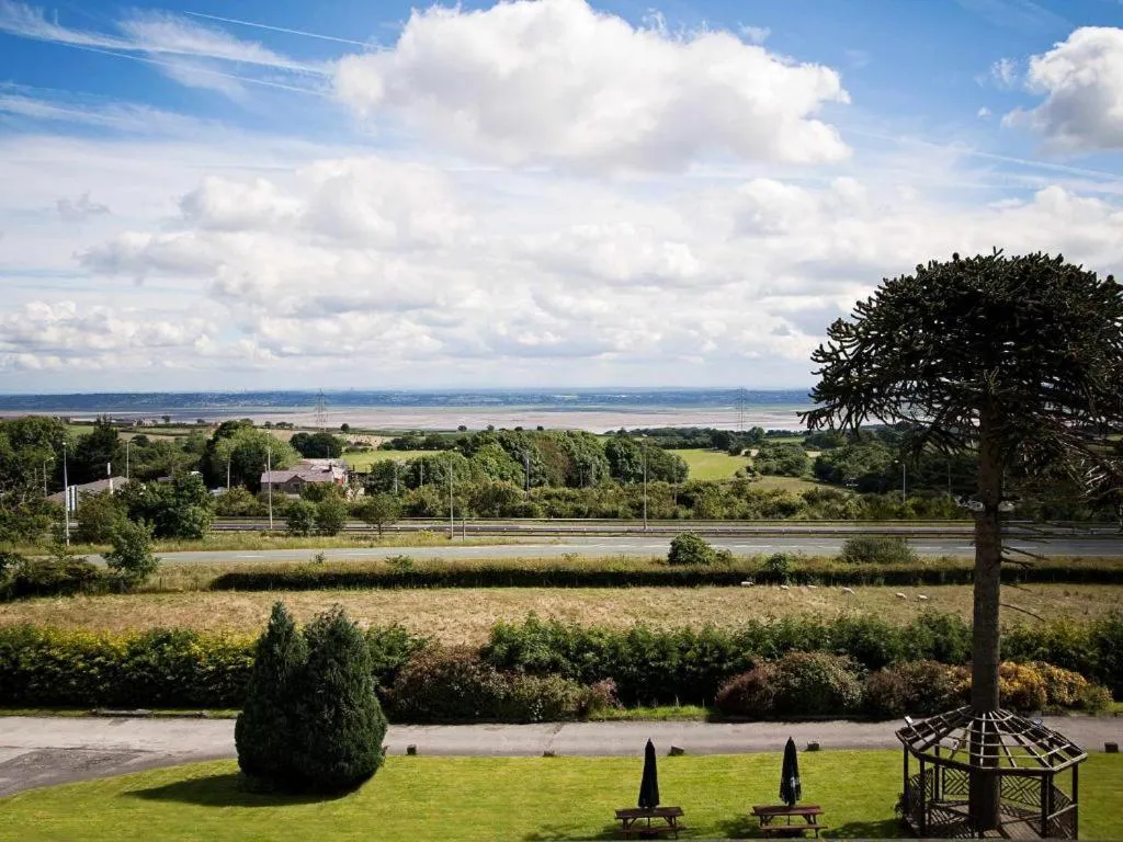 Springfield Hotel & Health Club