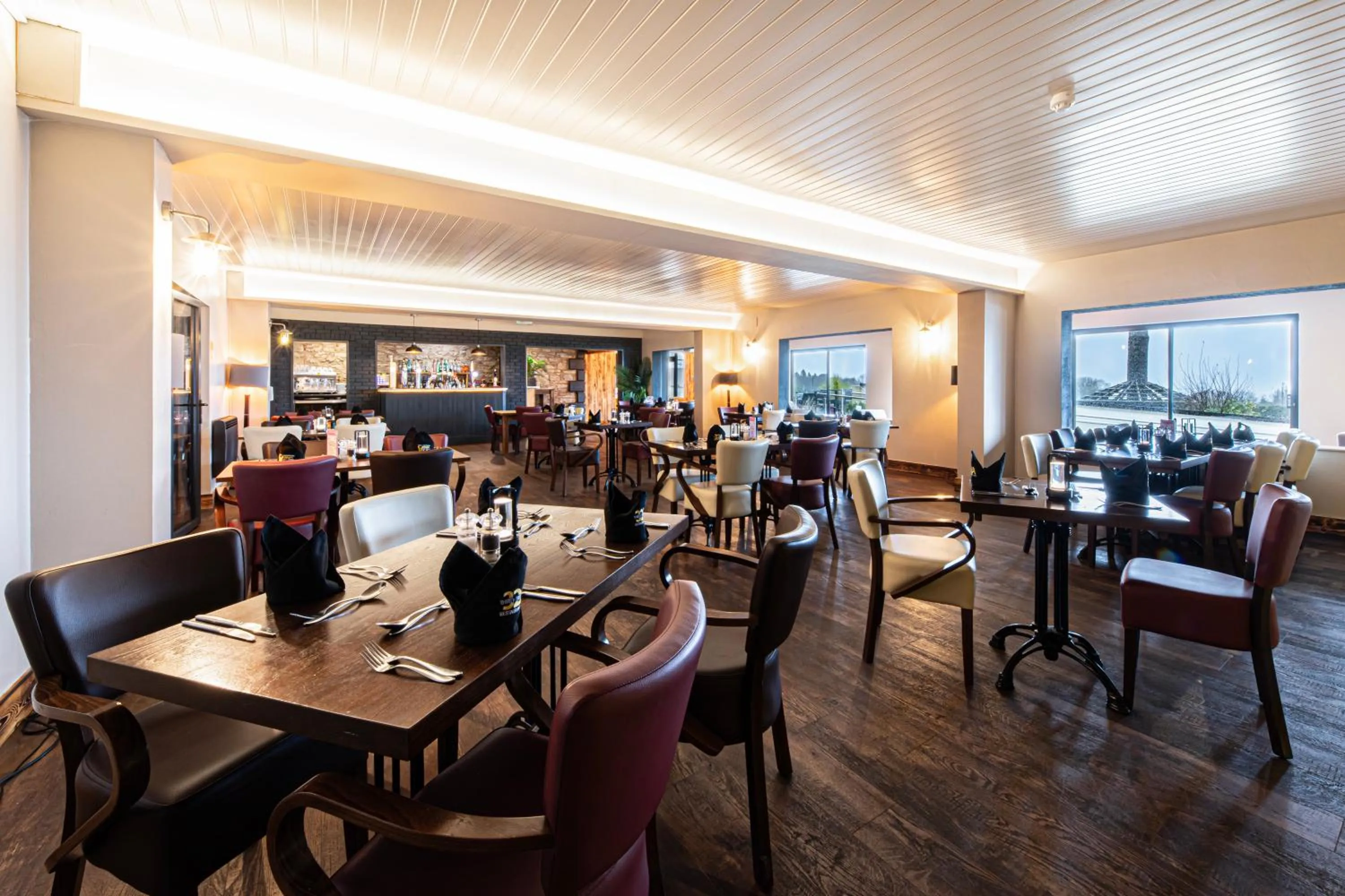 Restaurant/places to eat in Springfield Hotel & Health Club