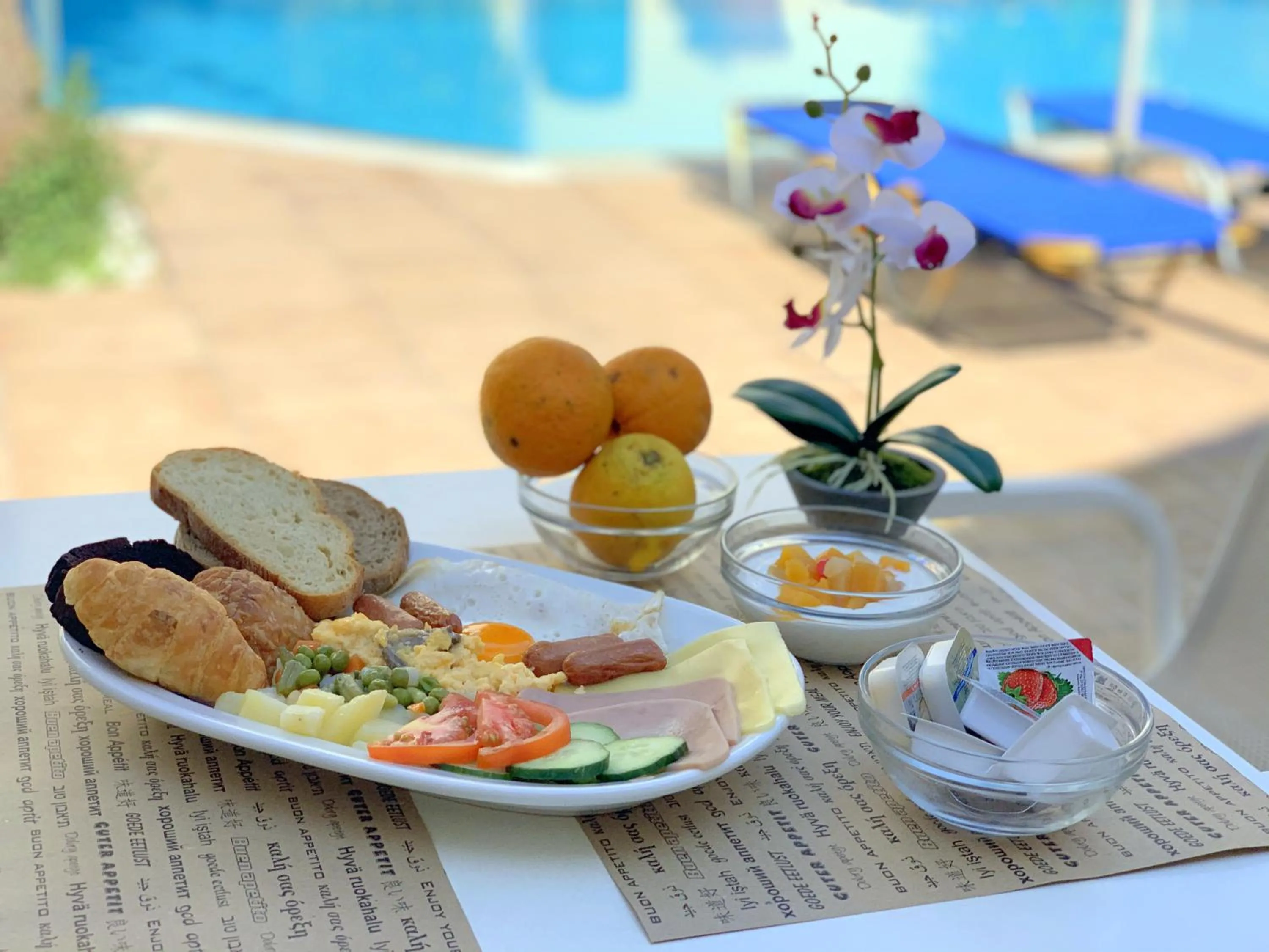 Food in Kassavetis Center - Hotel Studios & Apartments