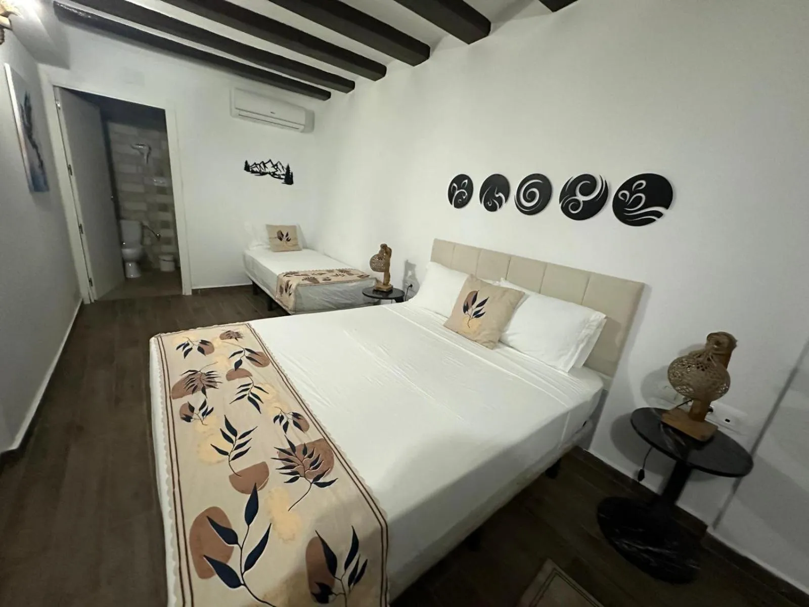 Photo of the whole room, Bed in Vilador Beach Hotel