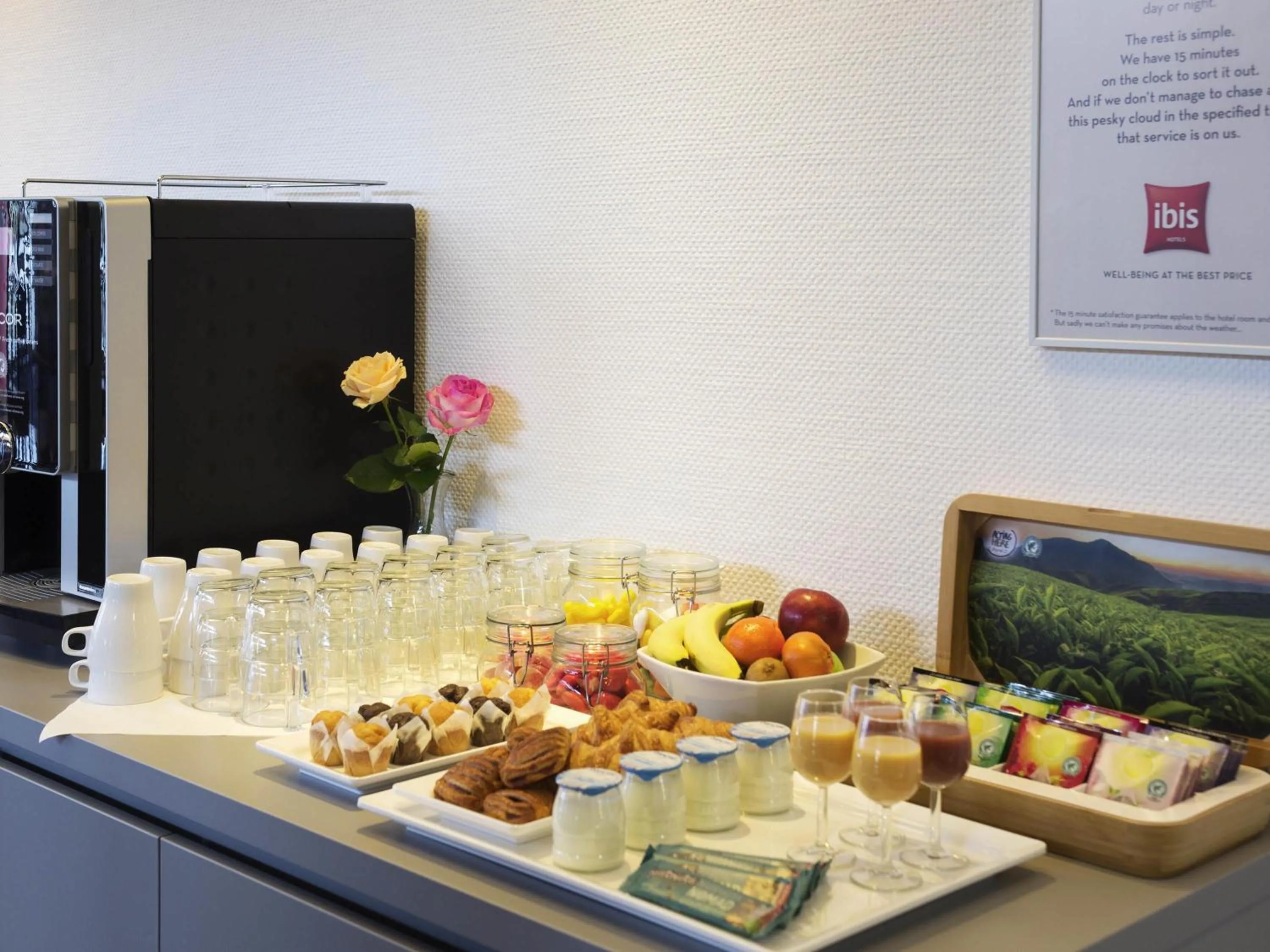 Meeting/conference room in ibis Rotterdam Vlaardingen