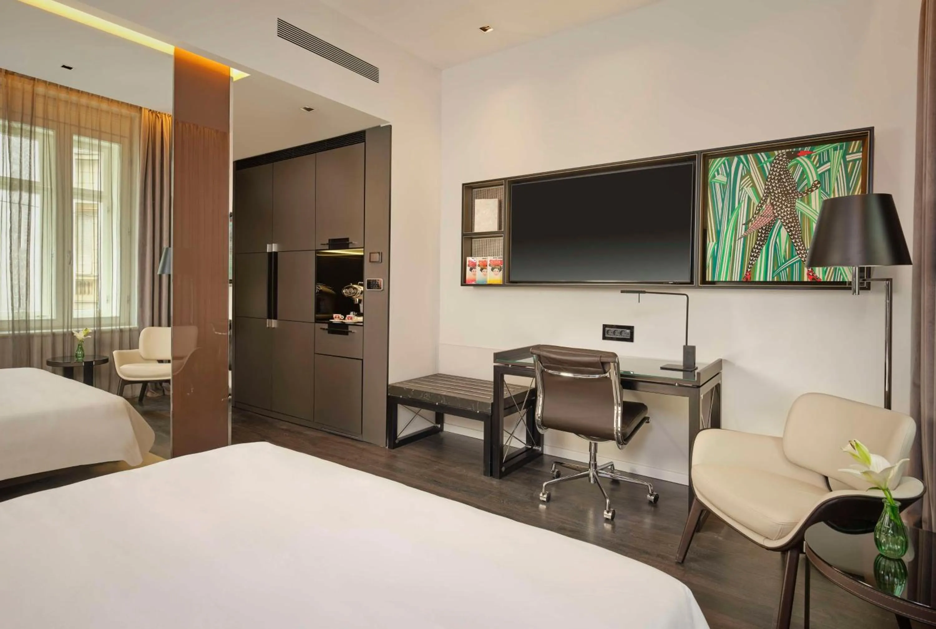 Bedroom, Bed in art'otel Zagreb, Powered by Radisson Hotels