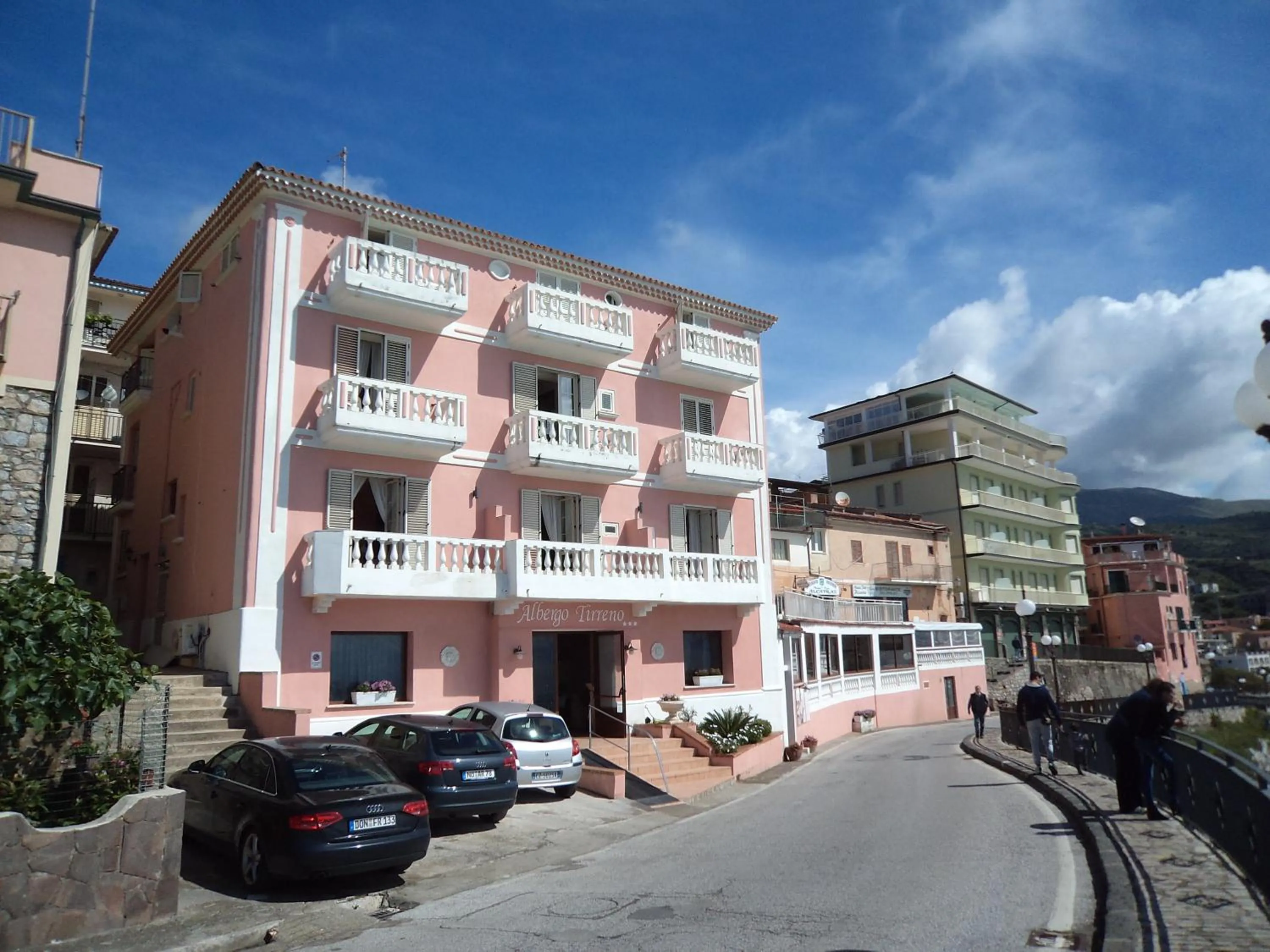 Property building in Albergo Tirreno
